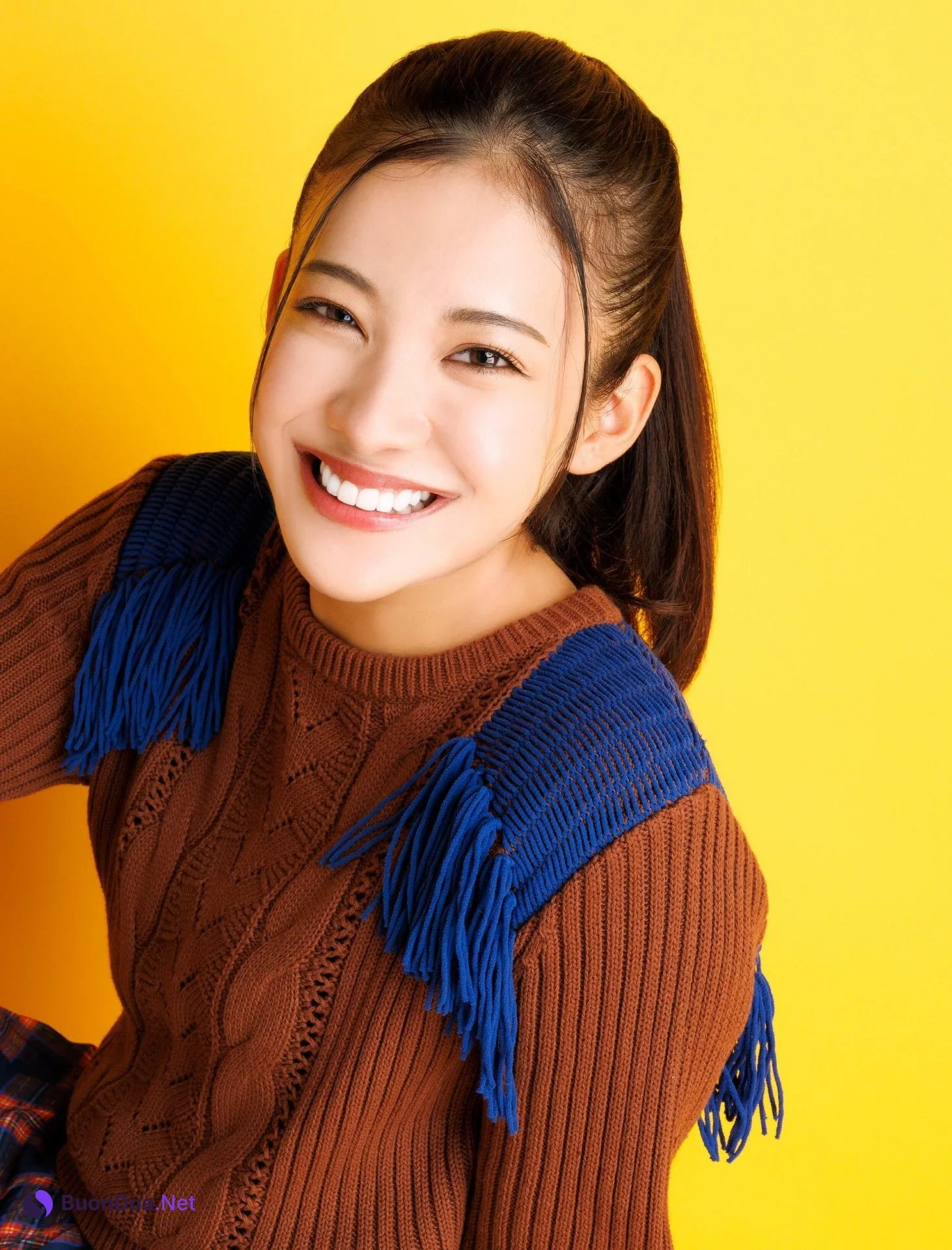 Mio Nitta 新田ミオ, Weekly ASCII 2022.11.29 (週刊アスキー 2022年11月29日号) - Photo 3