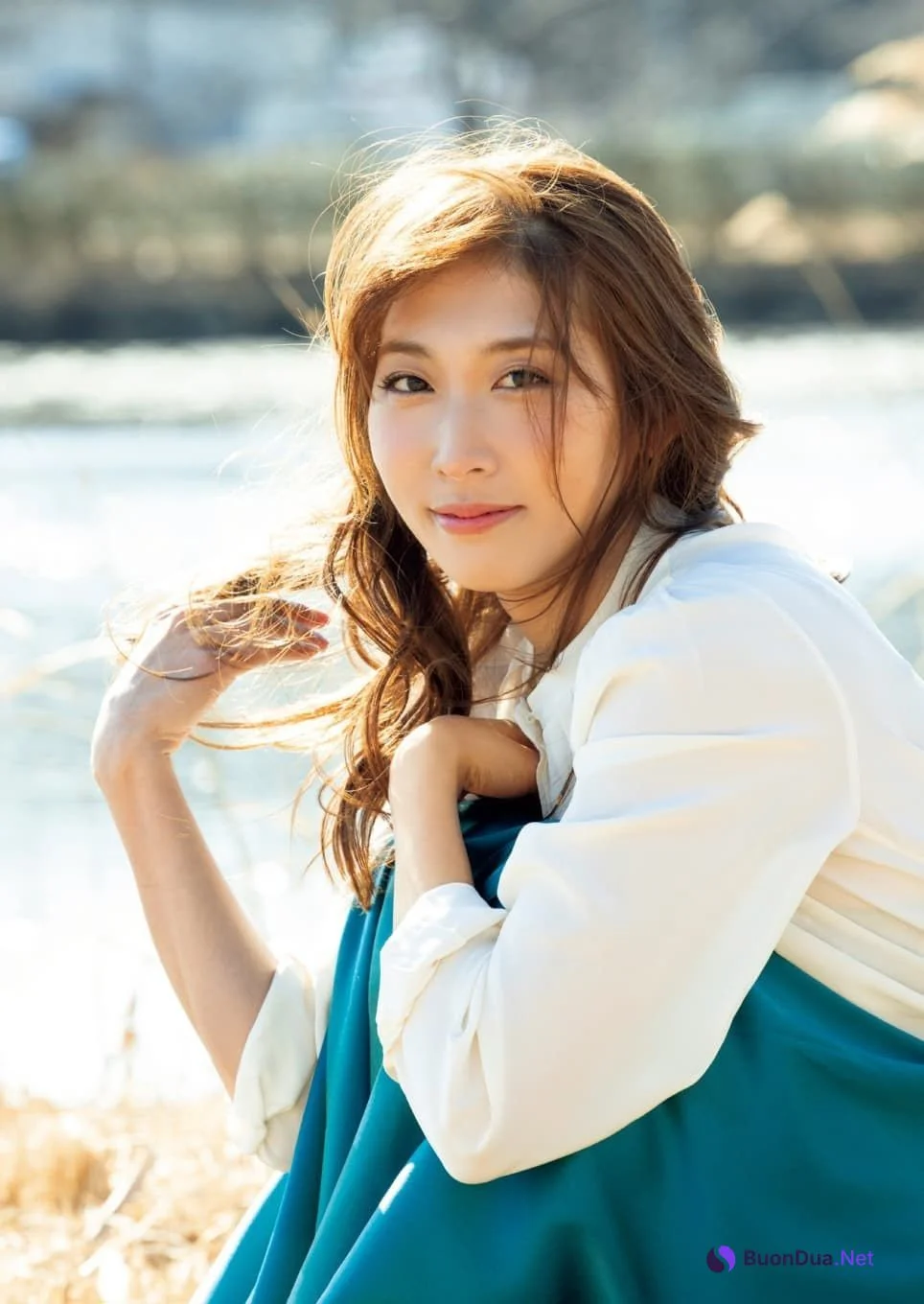 Mio Sugiyama 杉山未央, FRIDAY 2021.03.19 (フライデー 2021年3月19日号) - Photo 7