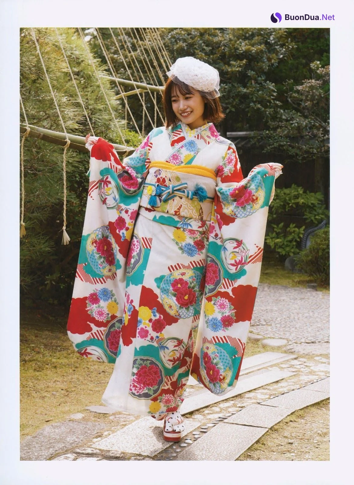 Mio Tomonaga 朝長美桜, 20±SWEET B.L.T MOOK 2019.01.10 ［トゥエンティ・スウィート］ - Photo 12