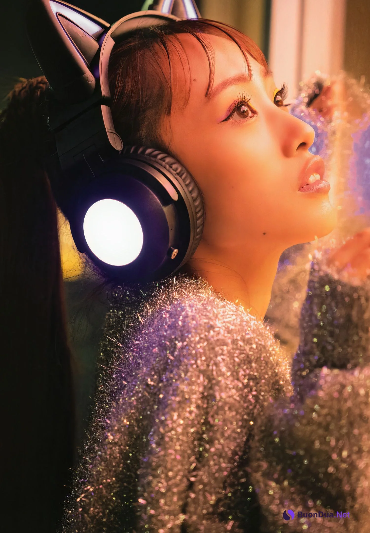 Mion Mukaichi 向井地美音, ファースト写真集 『 胸騒ぎの正体 』 Set.01 - Photo 7