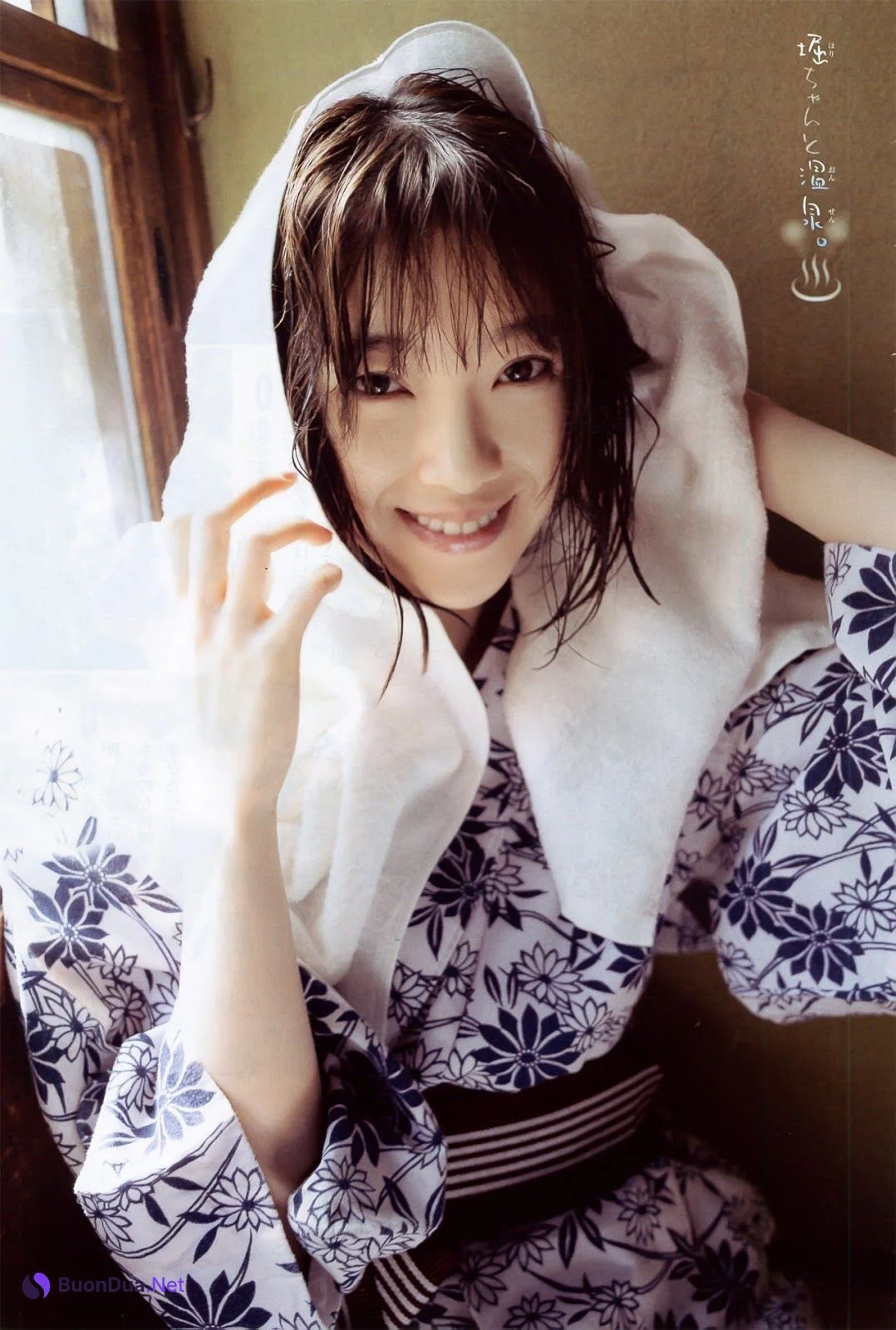Miona Hori 堀未央奈, Shonen Champion 2019 No.20 (少年チャンピオン 2019年20号) - Photo 4