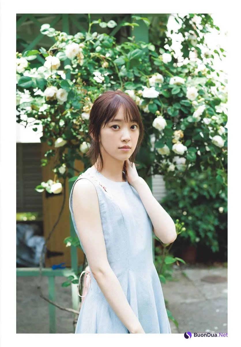Miona Hori 堀未央奈, Shonen Sunday 2019 No.26 (少年サンデー 2019年26号) - รูปภาพ 3