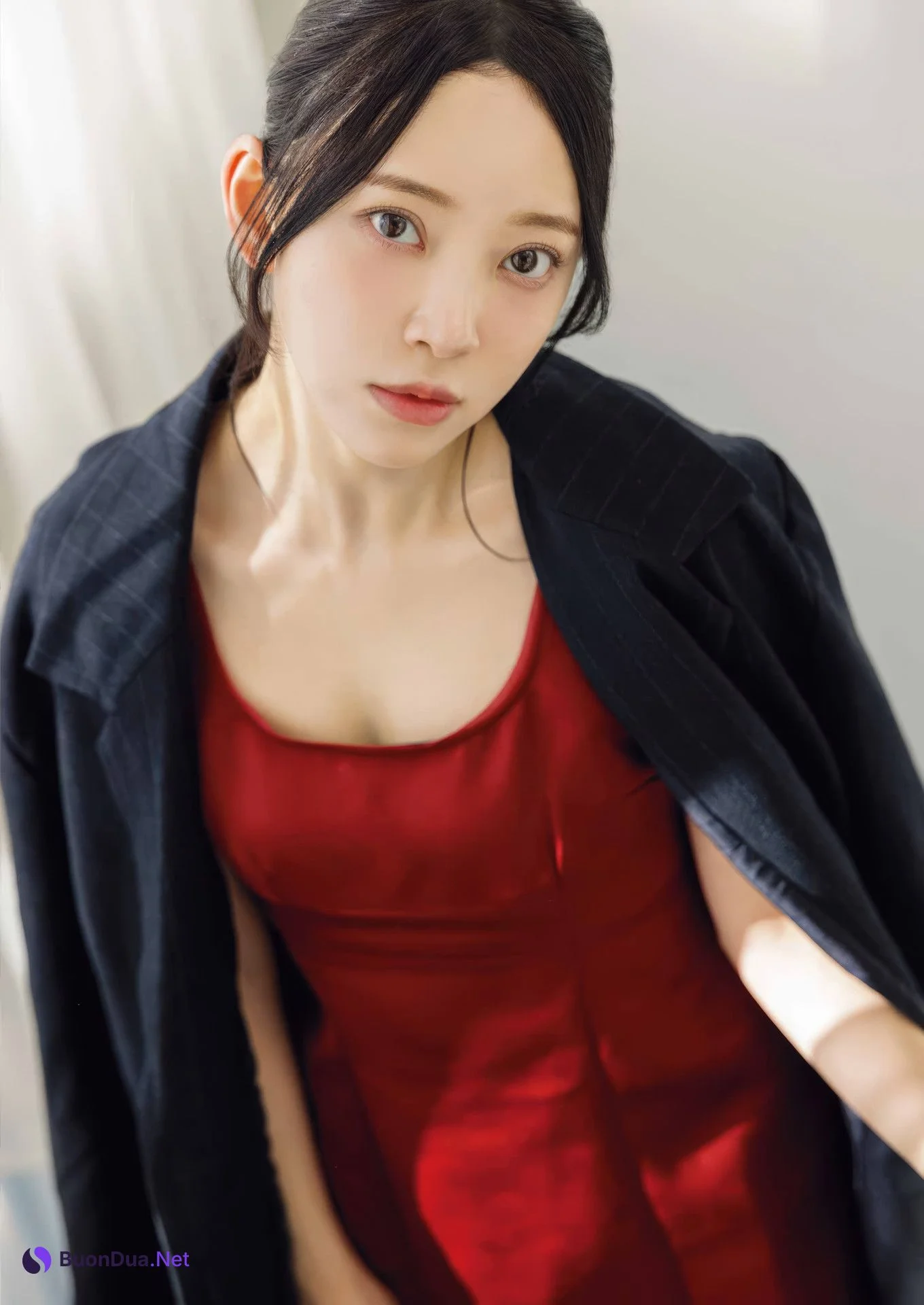 Miona Hori 堀未央奈, Young Gangan 2025 No.03 (ヤングガンガン 2025年3号) - Photo 7