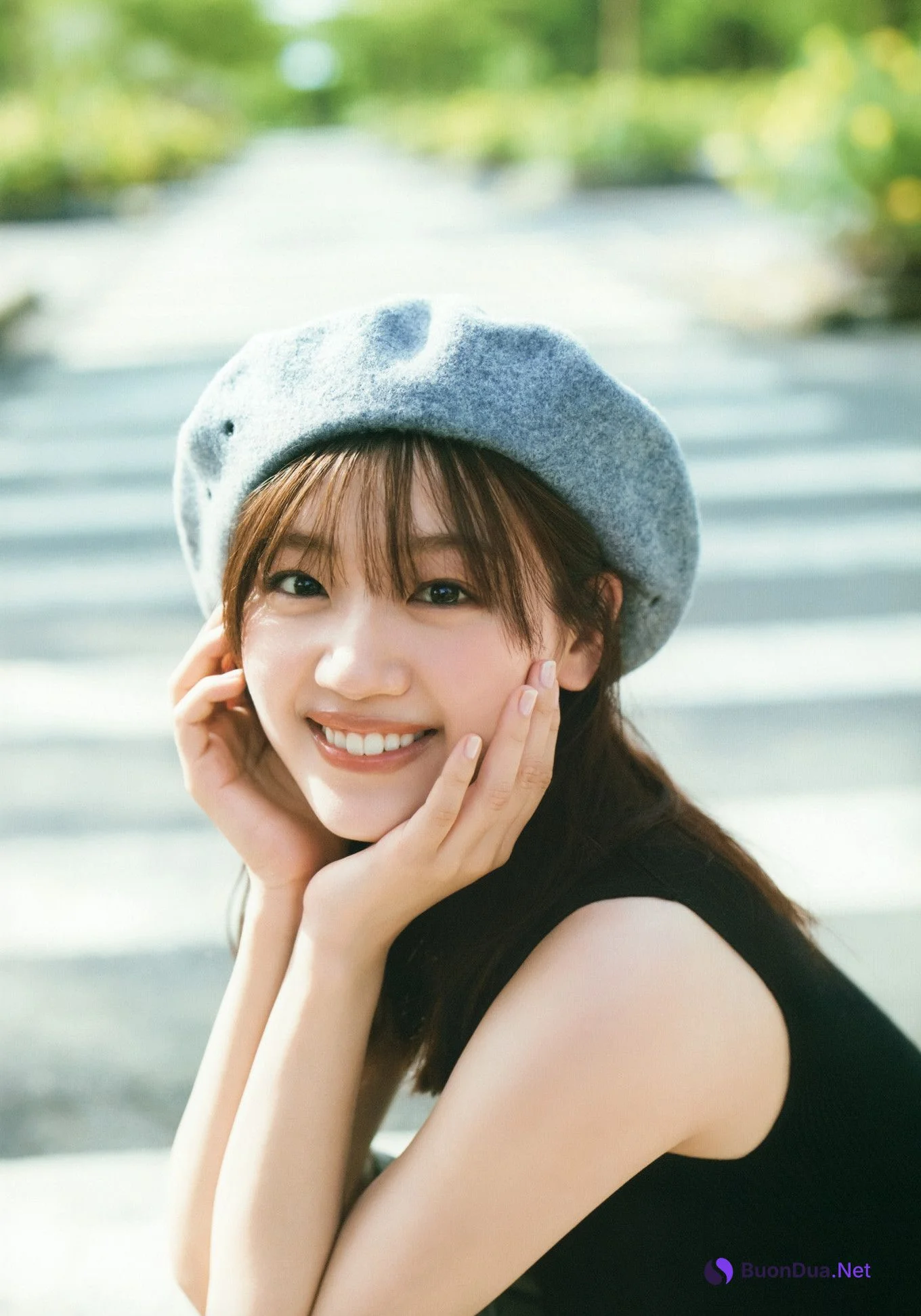 Mirei Sasaki 佐々木美玲, 1st写真集 「陽射しのパレード」 Set.01 - Photo 3