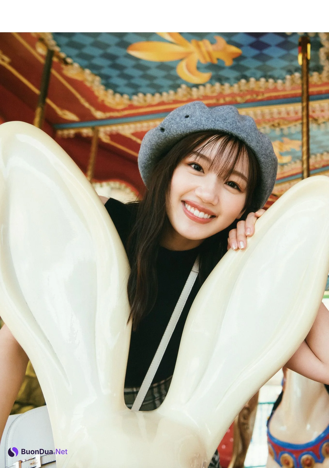Mirei Sasaki 佐々木美玲, 1st写真集 「陽射しのパレード」 Set.01 - Photo 9