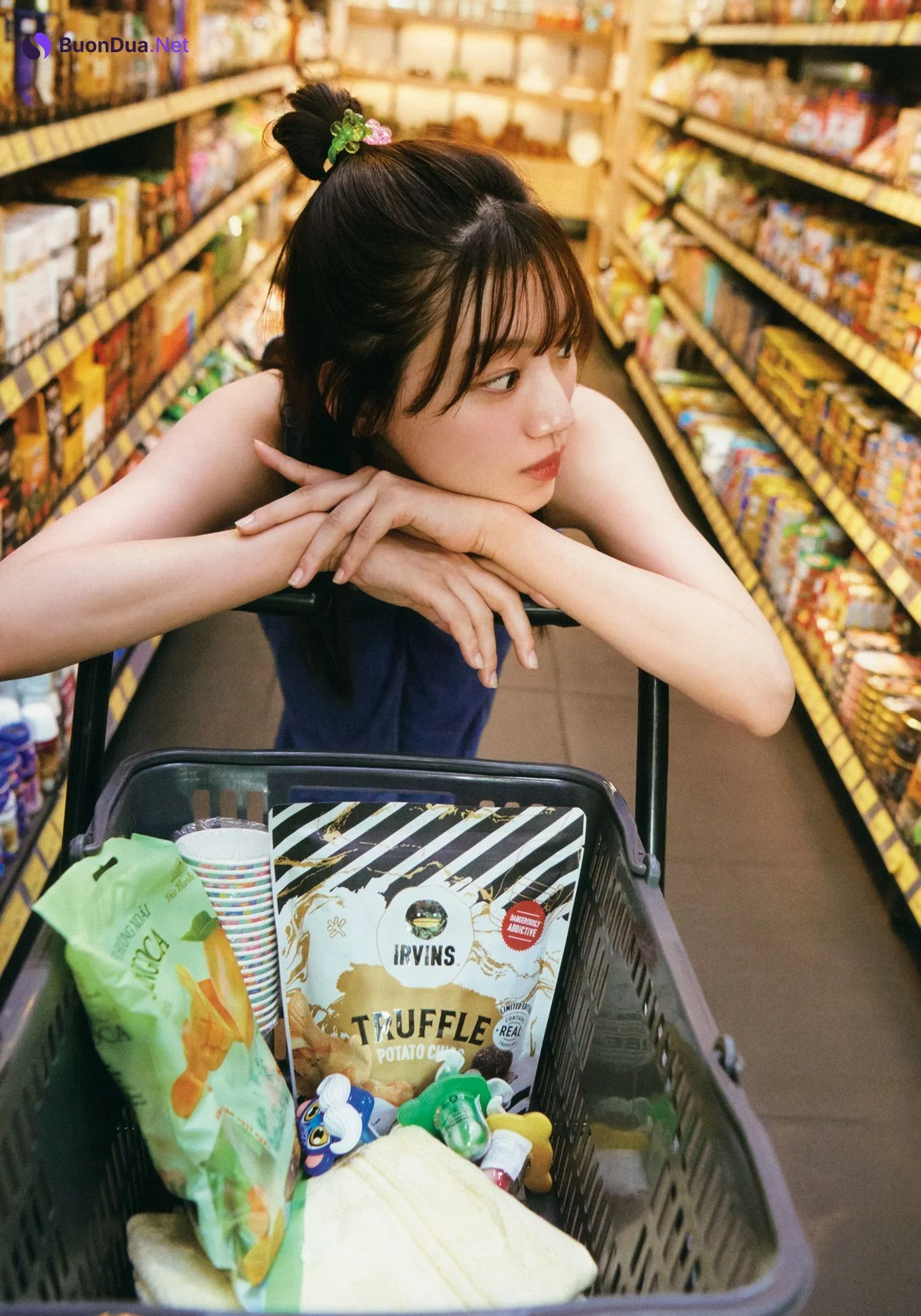 Mirei Sasaki 佐々木美玲, 1st写真集 「陽射しのパレード」 Set.02 - Photo 19