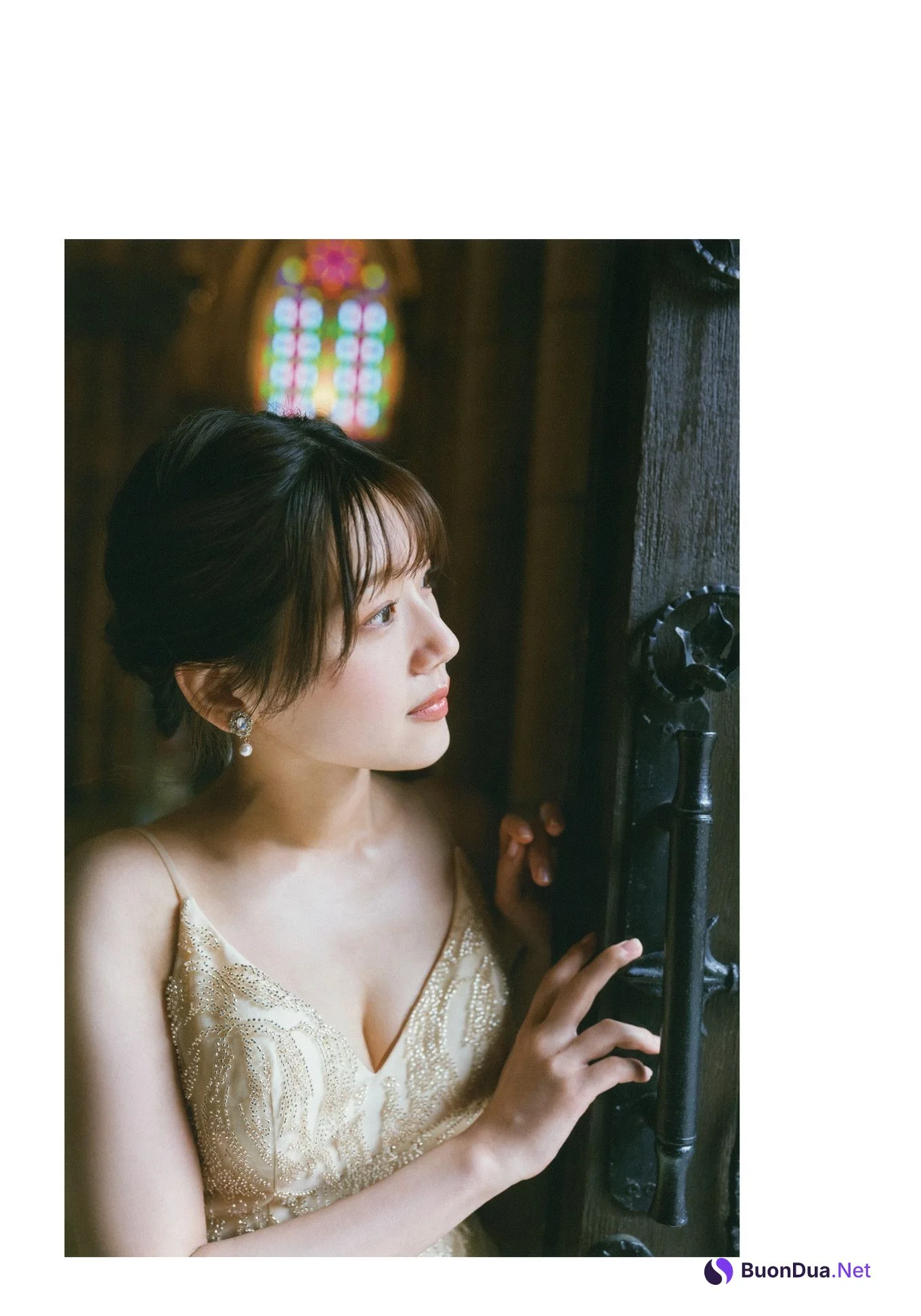 Mirei Sasaki 佐々木美玲, 1st写真集 「陽射しのパレード」 Set.04 - Photo 6