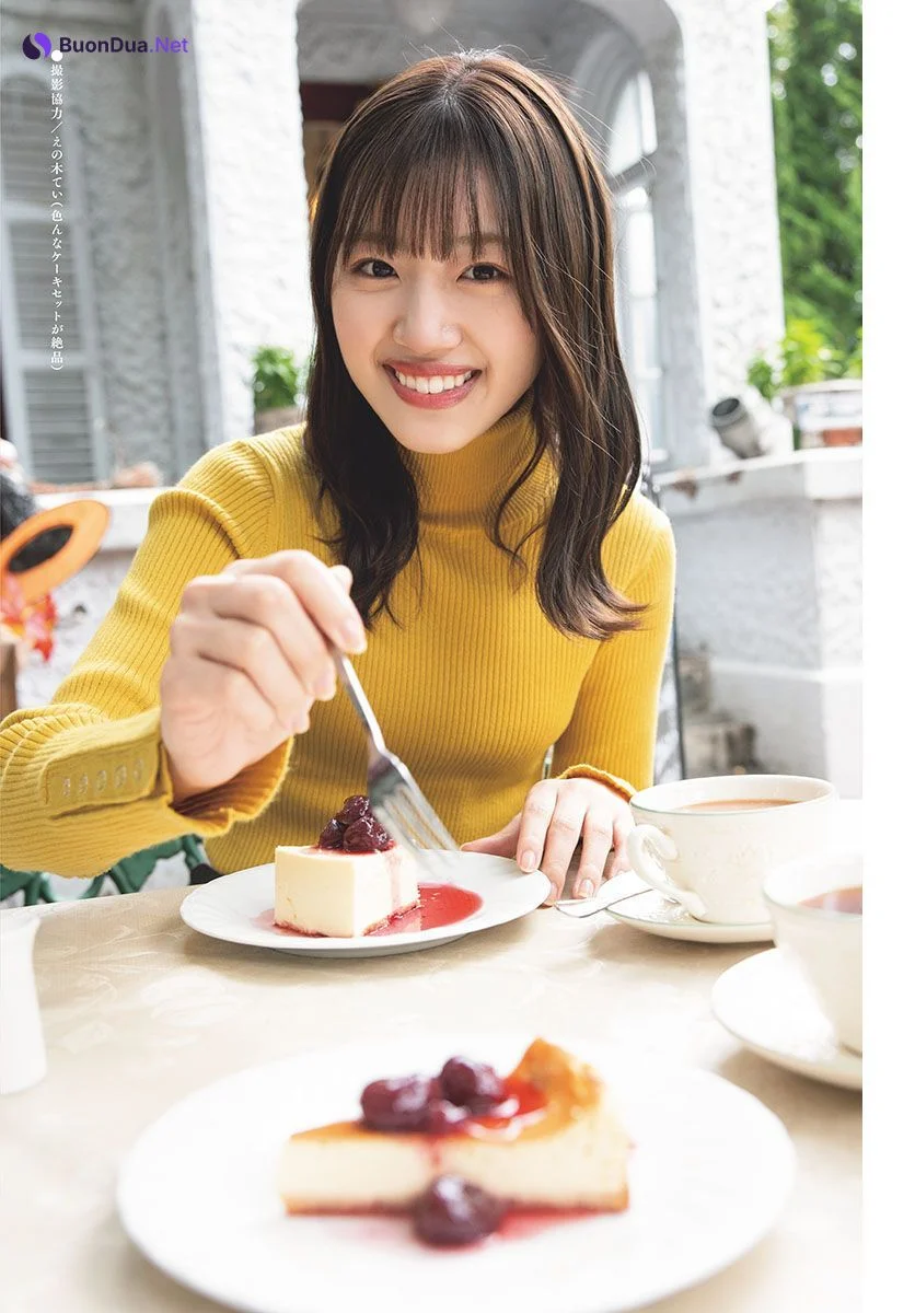Mirei Sasaki 佐々木美玲, Shonen Sunday 2022 No.49 (週刊少年サンデー 2022年49号) - Photo 5