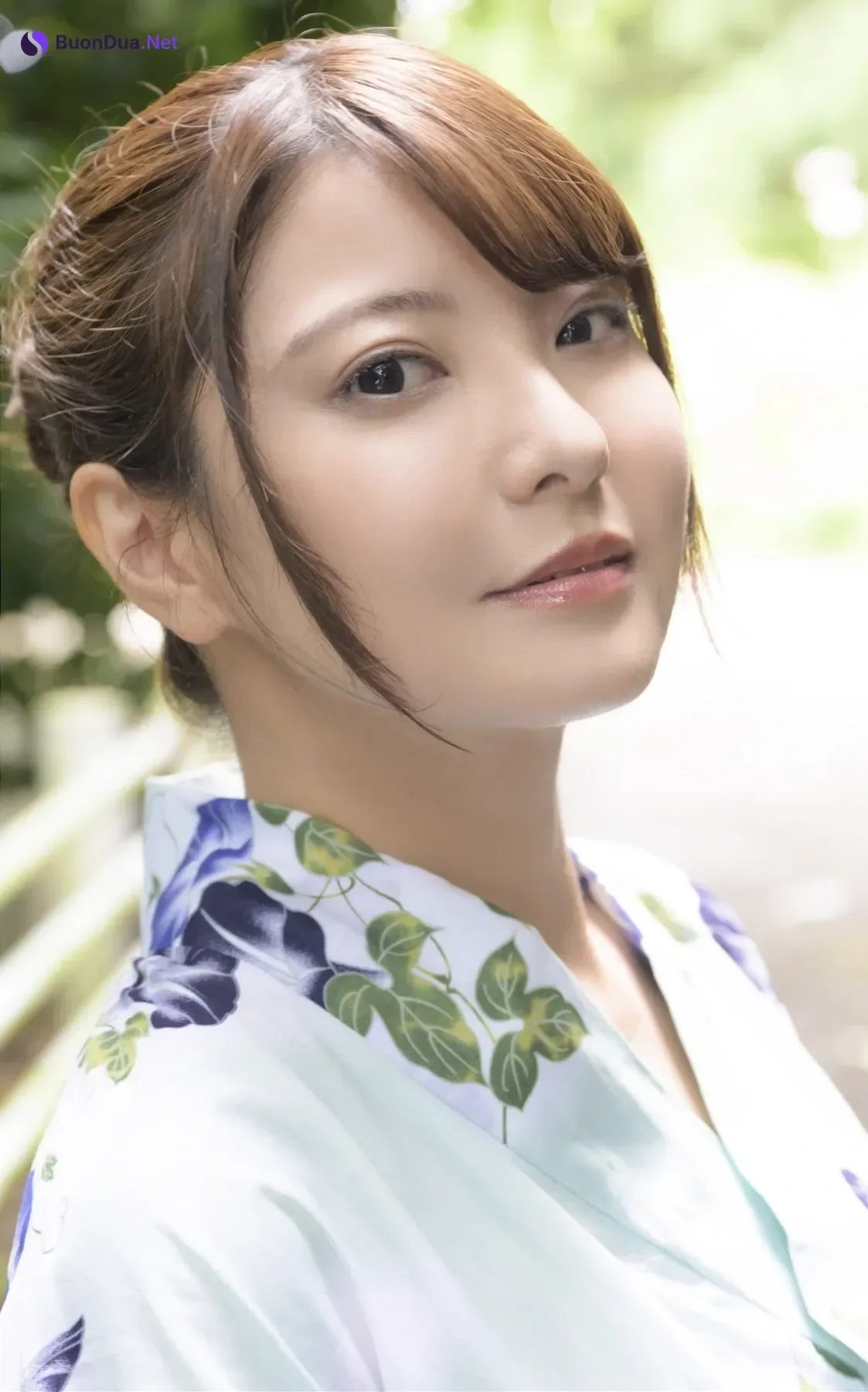 Miri Hanai 花井美理, グラビア写真集 「Kiss You 2」 Set.02 - Photo 2