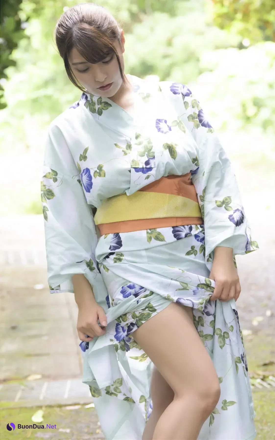 Miri Hanai 花井美理, グラビア写真集 「Kiss You 2」 Set.02 - Photo 5
