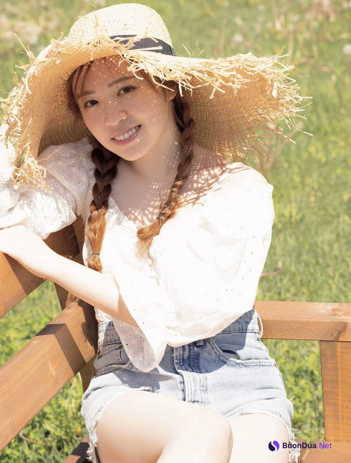 Miria Watanabe 渡辺みり愛, FLASH 2021.08.31 (フラッシュ 2021年8月31日号) - Photo 4