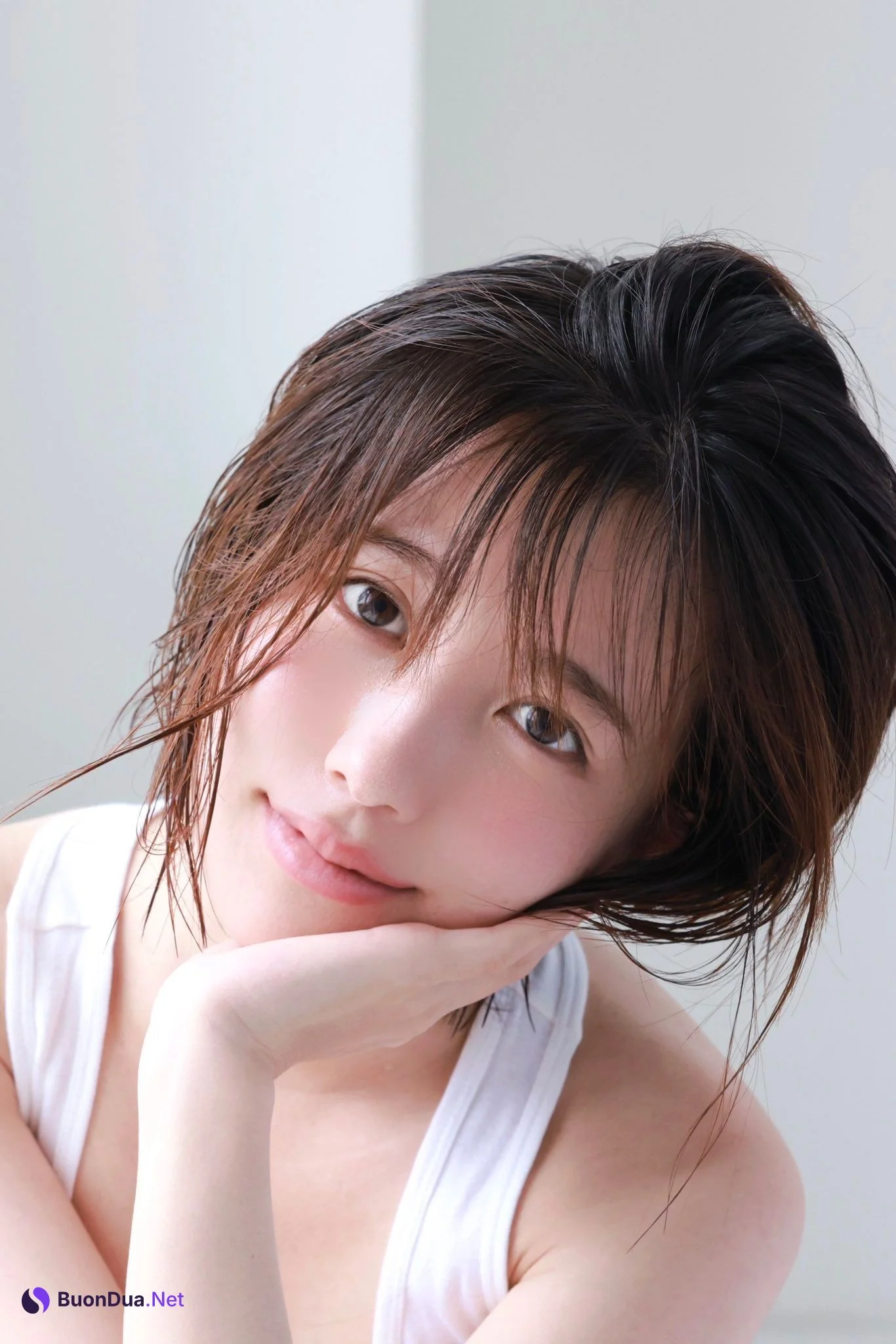 Misa Wakana 若菜みさ, Young Jump 2024 No.36-37 (ヤングジャンプ 2024年36-37号) - รูปภาพ 9