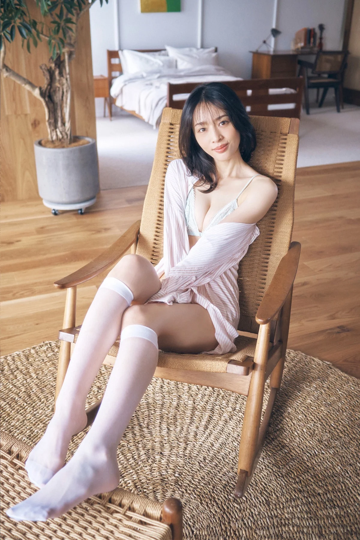 Misaki Jimbu 神部美咲, FLASHデジタル写真集 『ここだけの話 vol.1』 Set.01