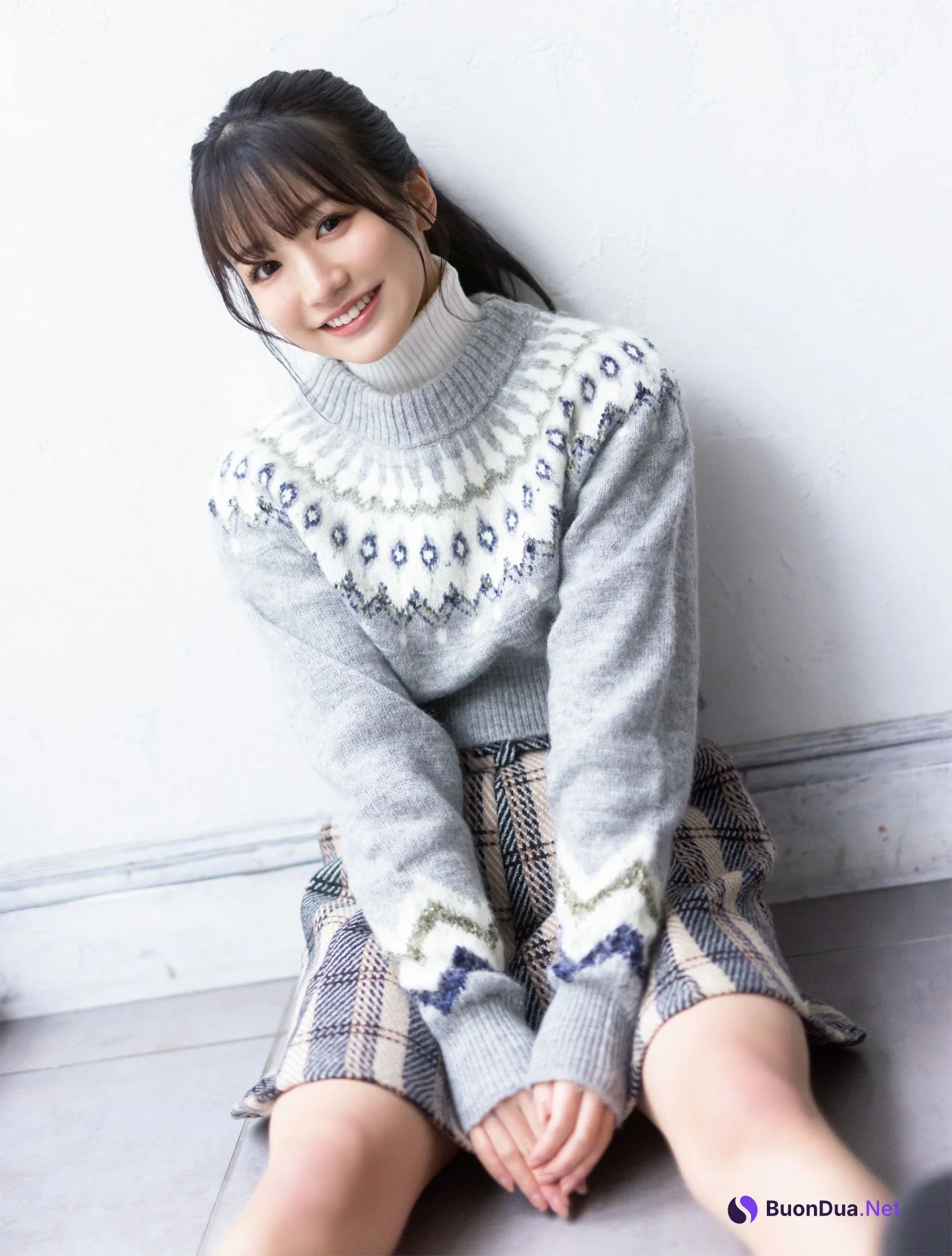 Misaki Sakata 坂田心咲, Platinum Flash 2023.02 Vol.21 - Photo 3