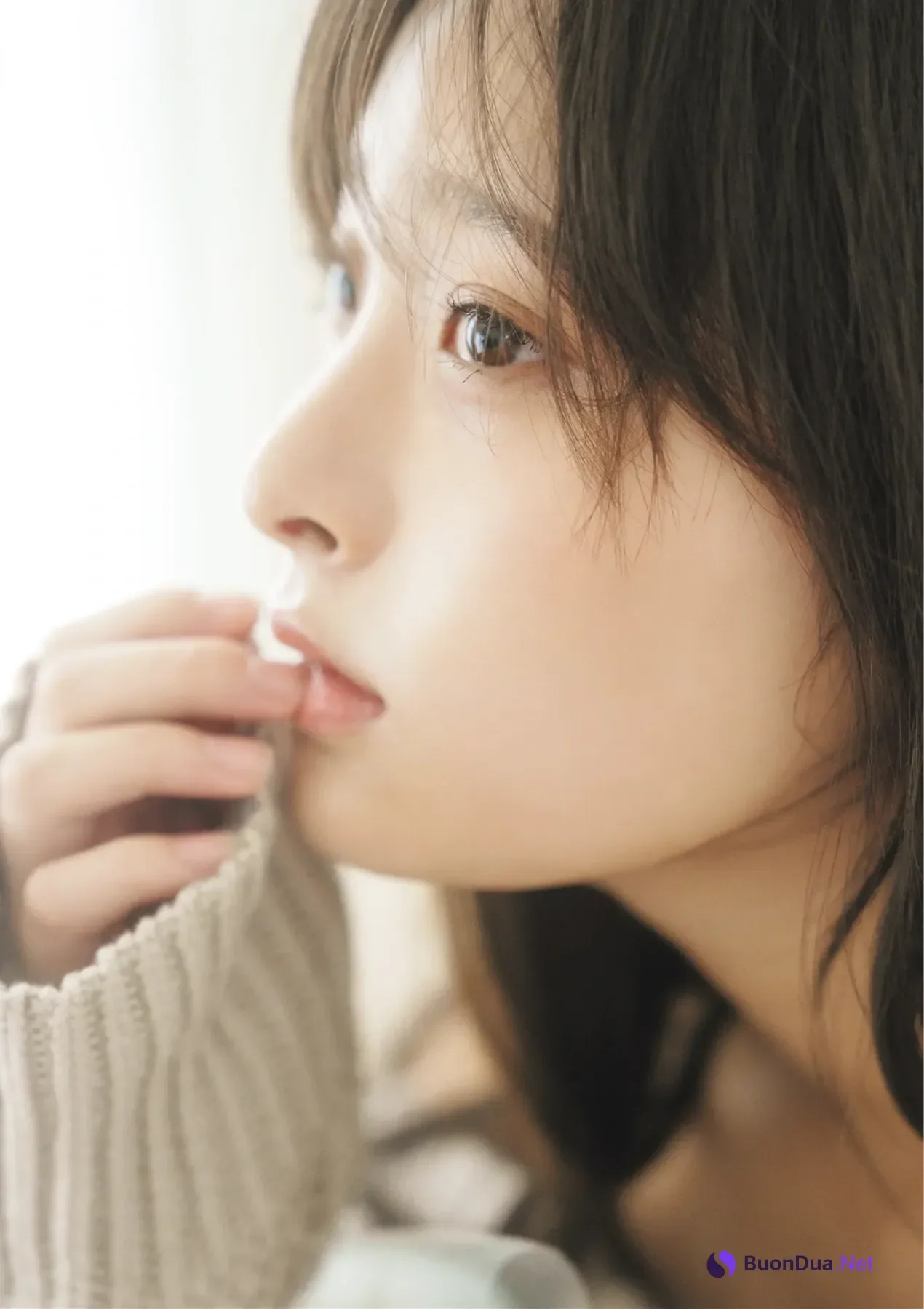 Misaki Sawa 沢美沙樹, Coco 瑚々, GIRLS Graph.010 - Photo 5