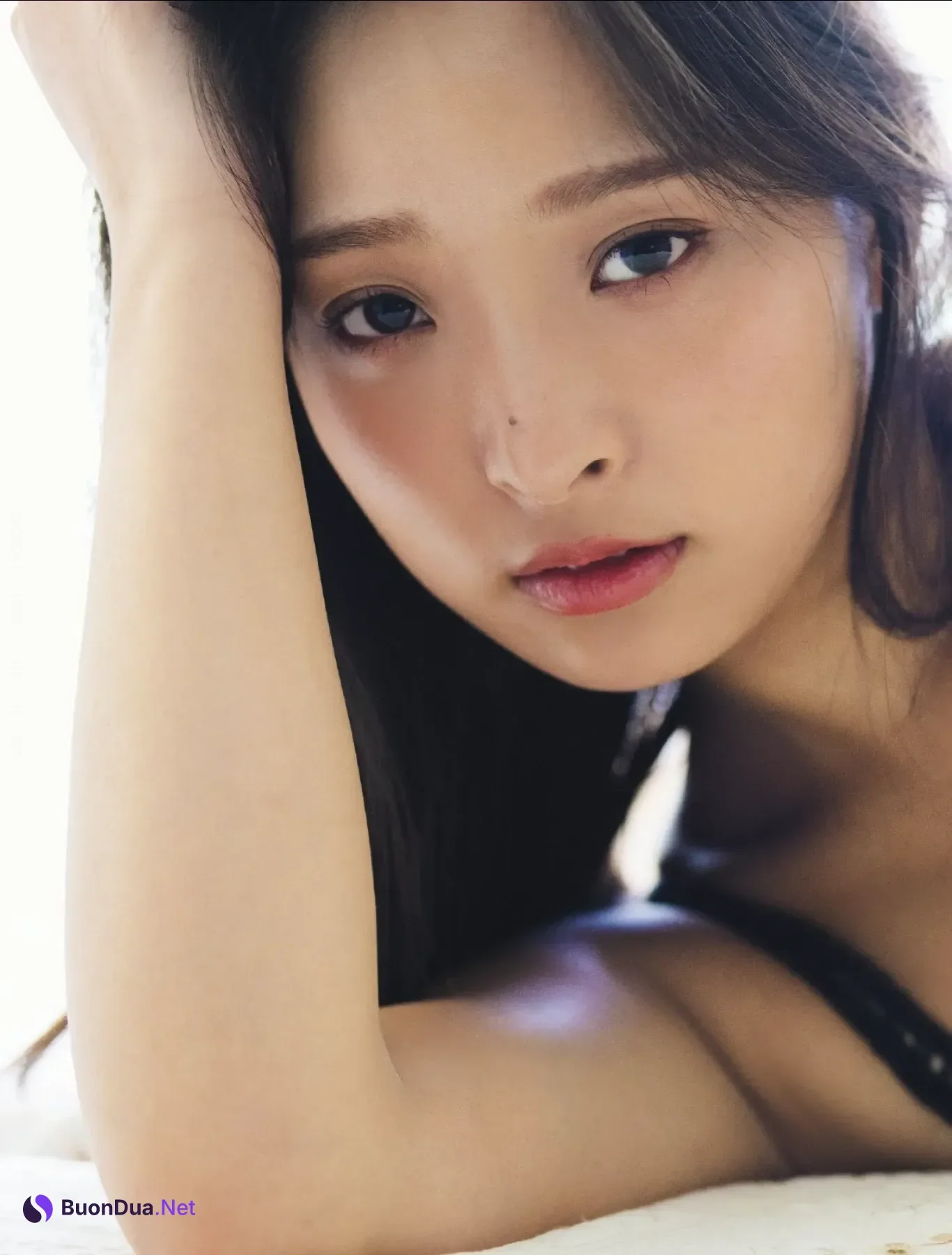 Misaki Sawa 沢美沙樹, FLASH 2025.10.07 (フラッシュ 2025年10月07日号) - Photo 9