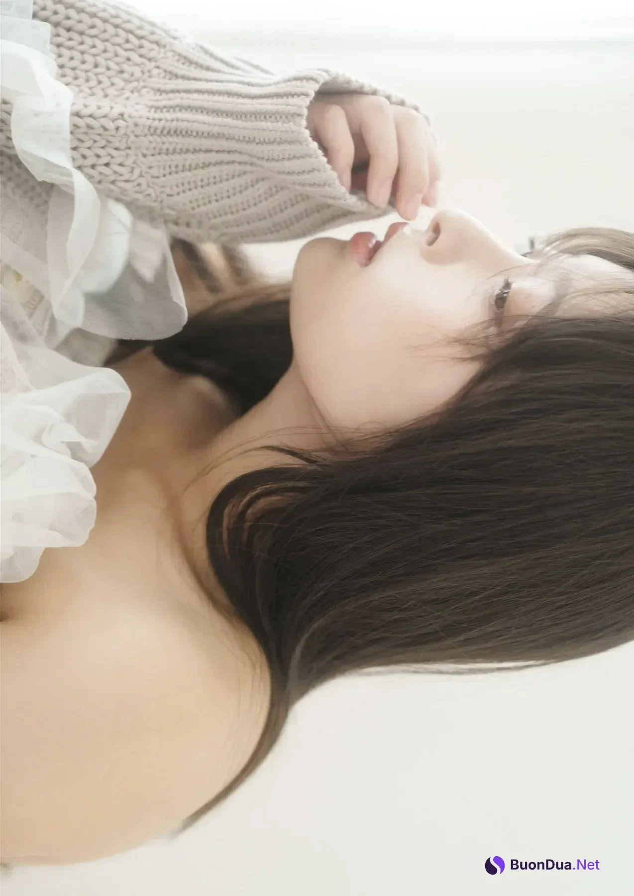 Misaki Sawa 沢美沙樹 – GIRLS graph. デジタル写真集 『背伸びと本音』 - Photo 5