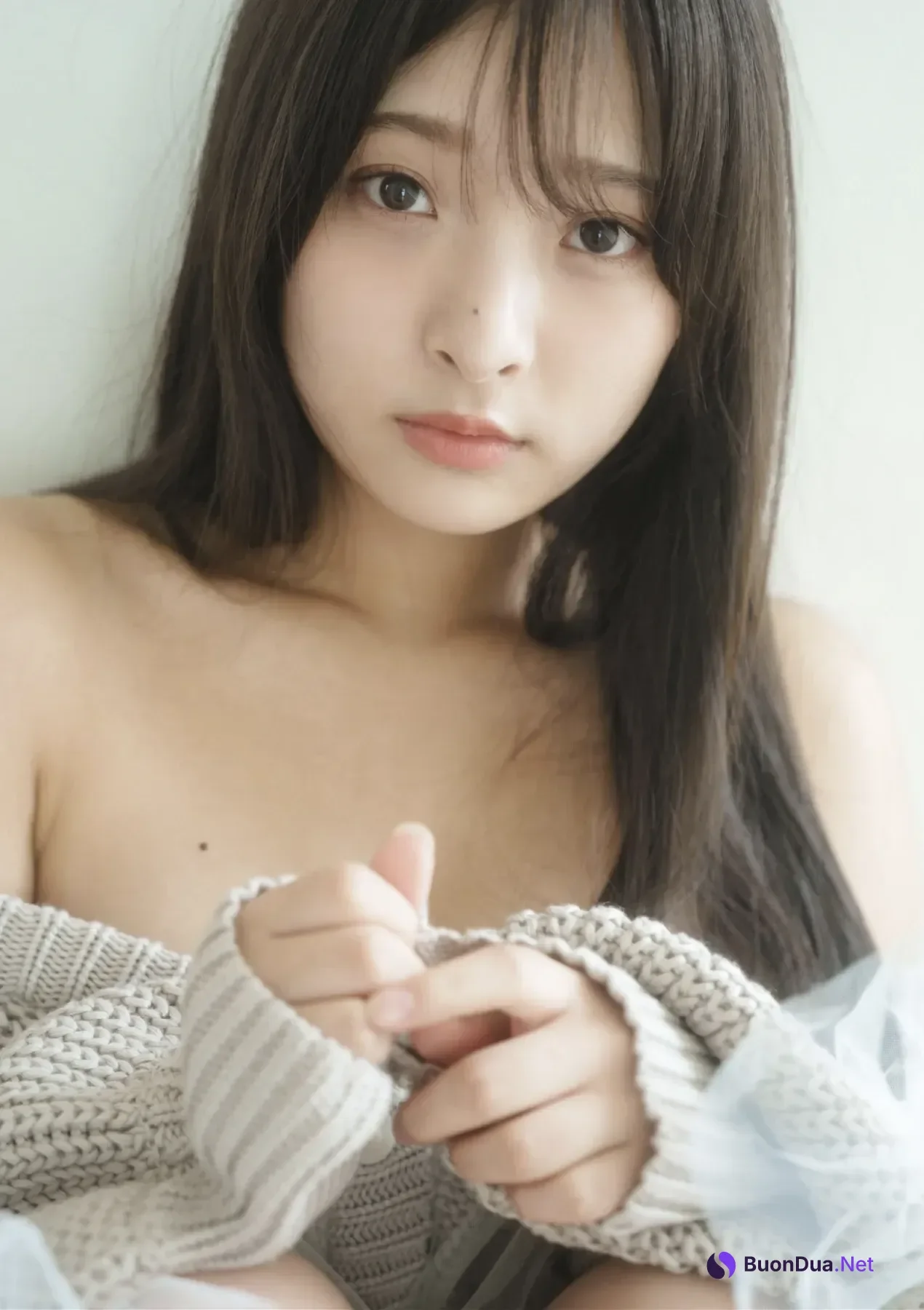 Misaki Sawa 沢美沙樹 – GIRLS graph. デジタル写真集 『背伸びと本音』 - Photo 9