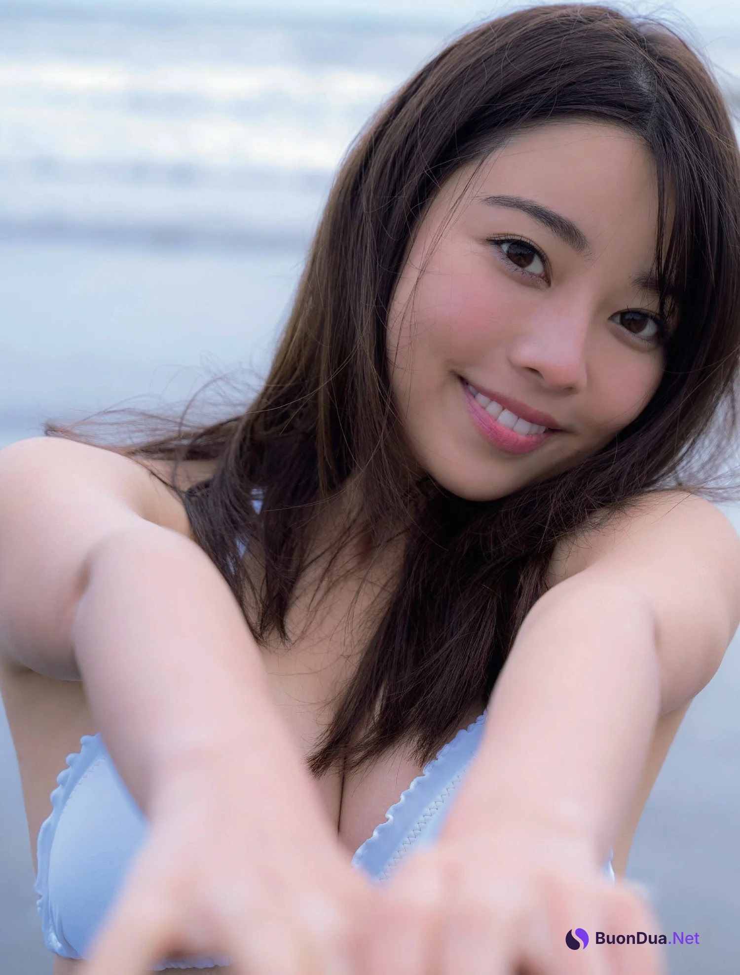 Misaki Yahata 八幡美咲, FRIDAY 2023.05.19 (フライデー 2023年5月19日号) - Photo 2