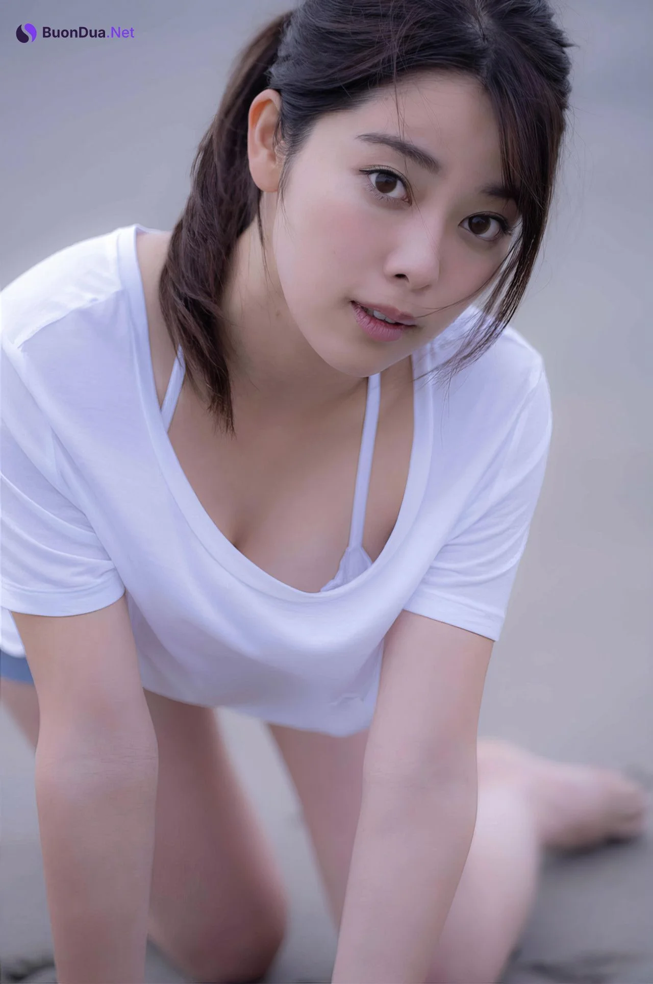 Misaki Yahata 八幡美咲, FRIDAYデジタル写真集 「地方局No.1アナウンサー 美しく、咲く」 Set.03 - Photo 3