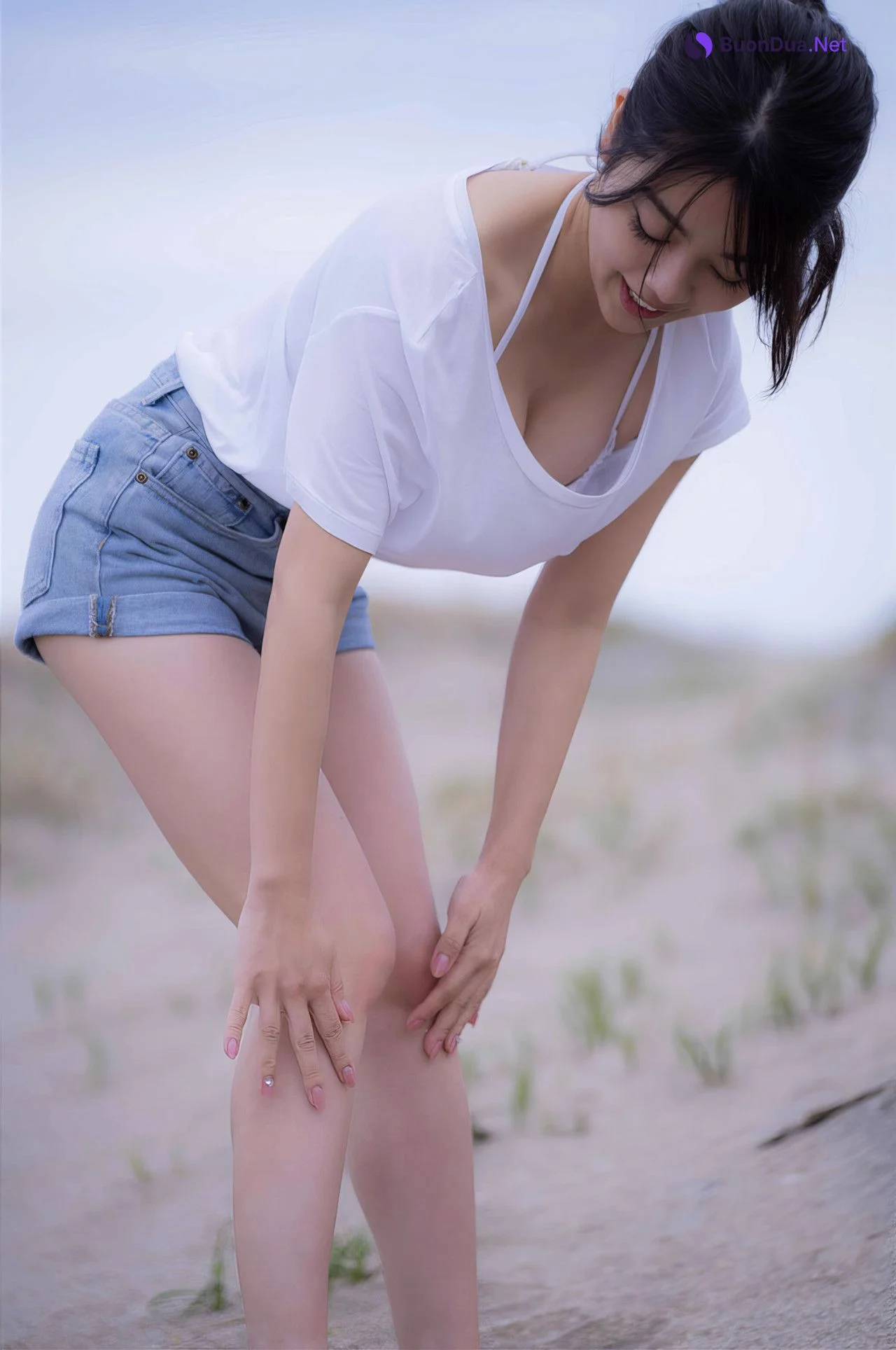 Misaki Yahata 八幡美咲, FRIDAYデジタル写真集 「地方局No.1アナウンサー 美しく、咲く」 Set.03 - Photo 5