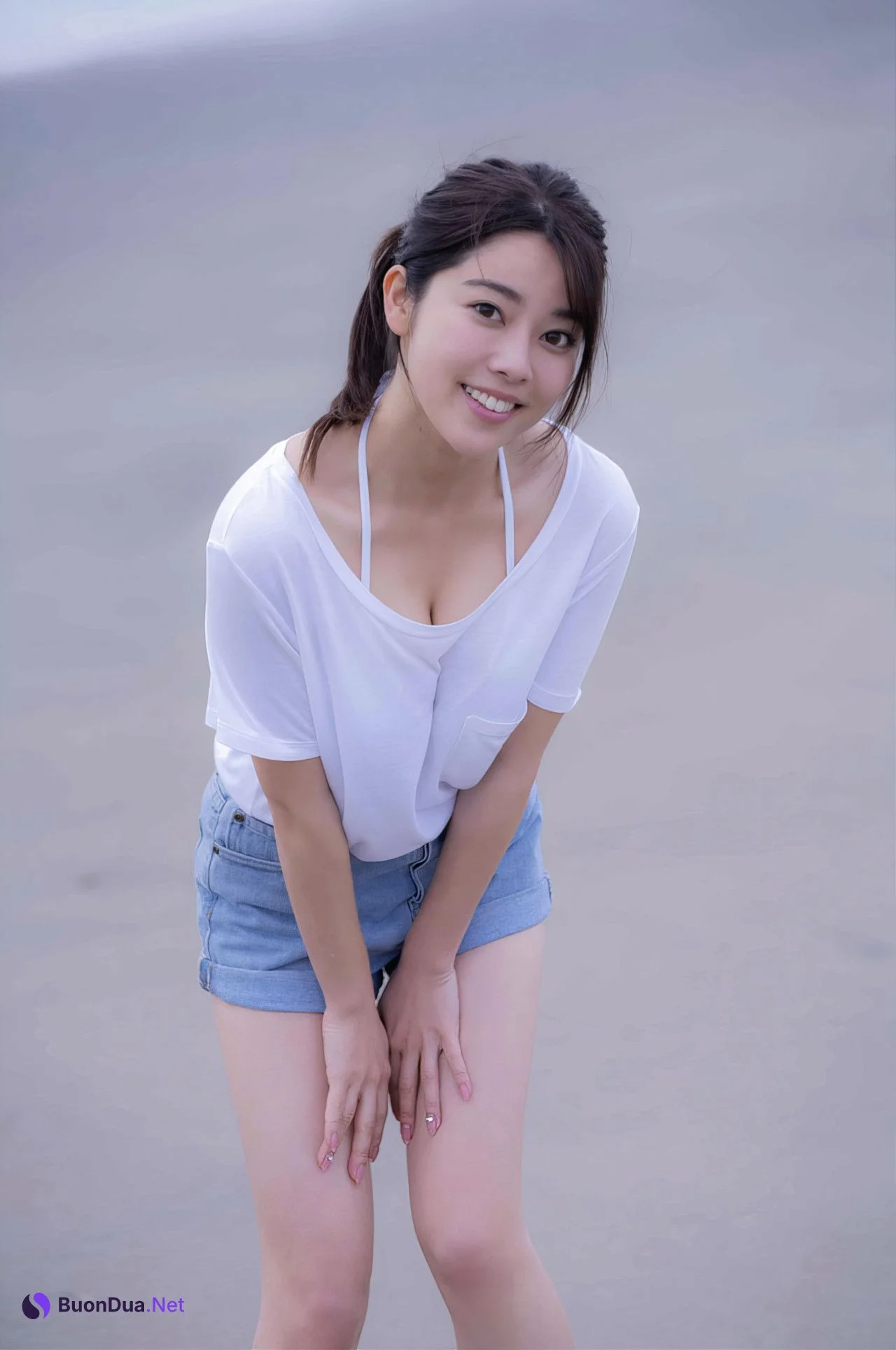 Misaki Yahata 八幡美咲, FRIDAYデジタル写真集 「地方局No.1アナウンサー 美しく、咲く」 Set.03 - Photo 6