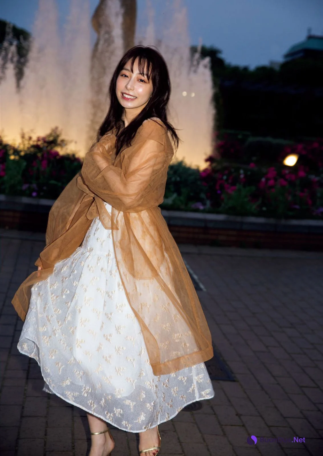 Misato Ugaki 宇垣美里, Big Comic Spirits 2021 No.35 (ビッグコミックスピリッツ 2021年35号) - Photo 12