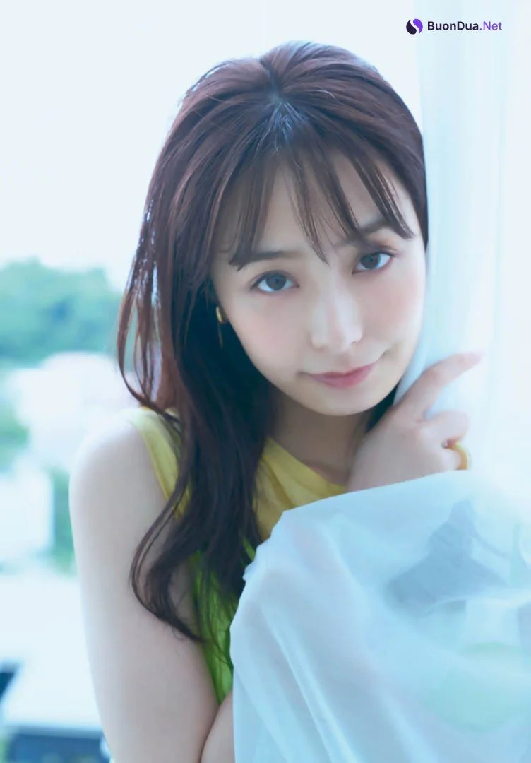 Misato Ugaki 宇垣美里, Shonen Magazine 2021 No.39 (週刊少年マガジン 2021年39号) - Photo 3