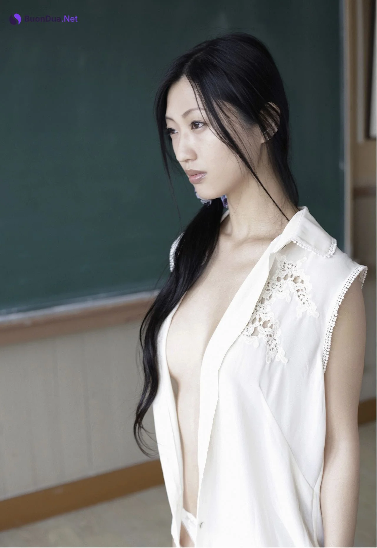 Mitsu Dan 壇蜜, デジタル写真集 蔵のなかの・・・ Premium Archive - Photo 10