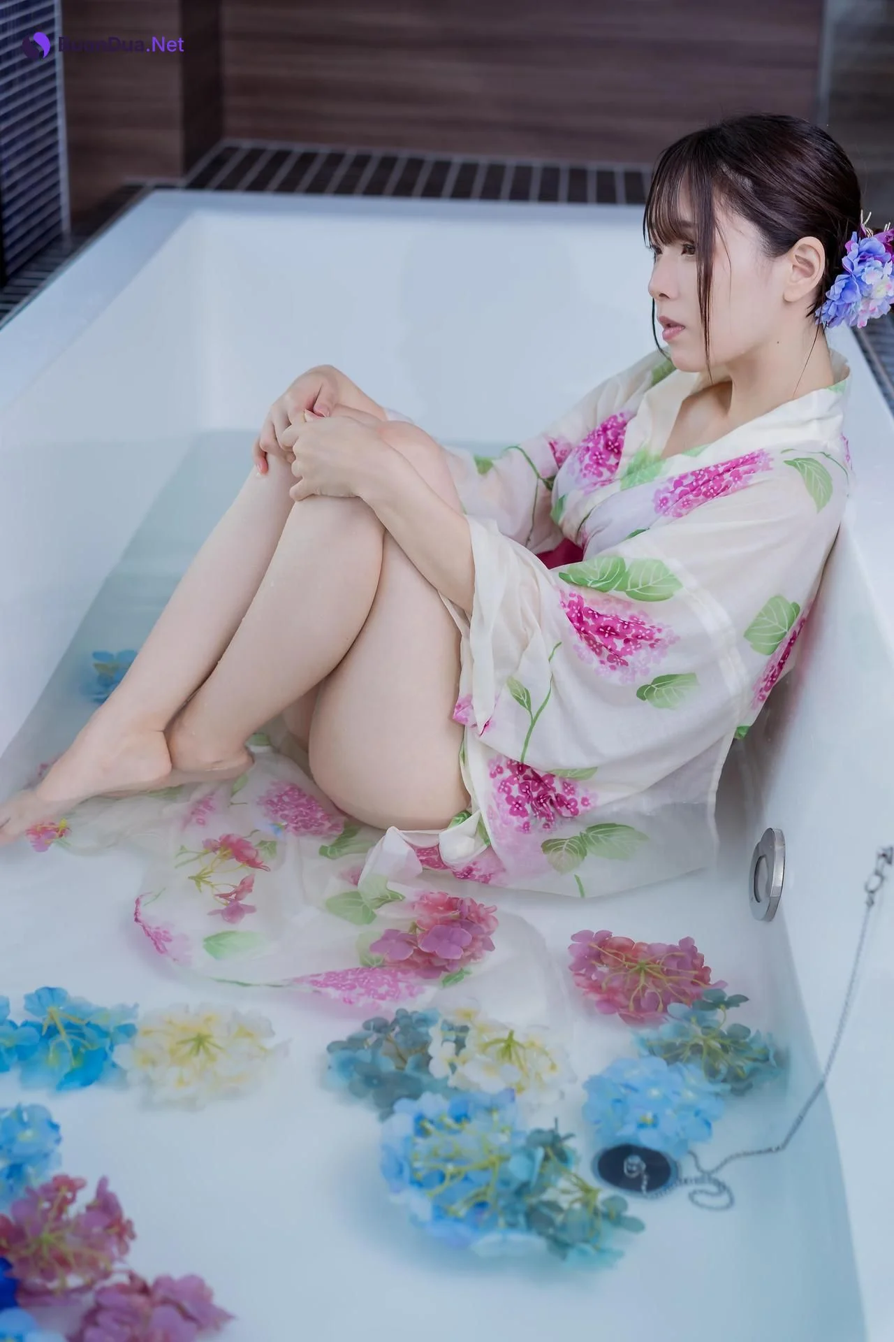 Mitsuki Goronzoku ゴロン族美月, フェチグラビア写真集 「Translucent」 Set.03 - Photo 11