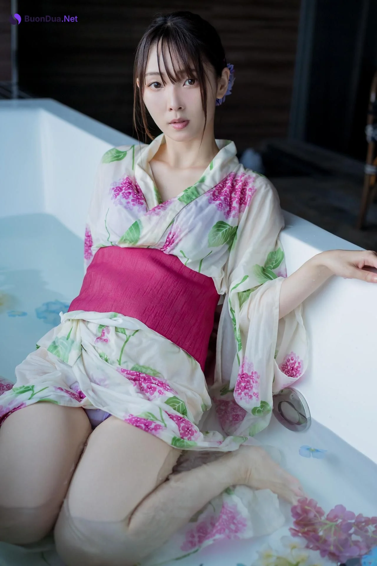Mitsuki Goronzoku ゴロン族美月, フェチグラビア写真集 「Translucent」 Set.03 - Photo 12