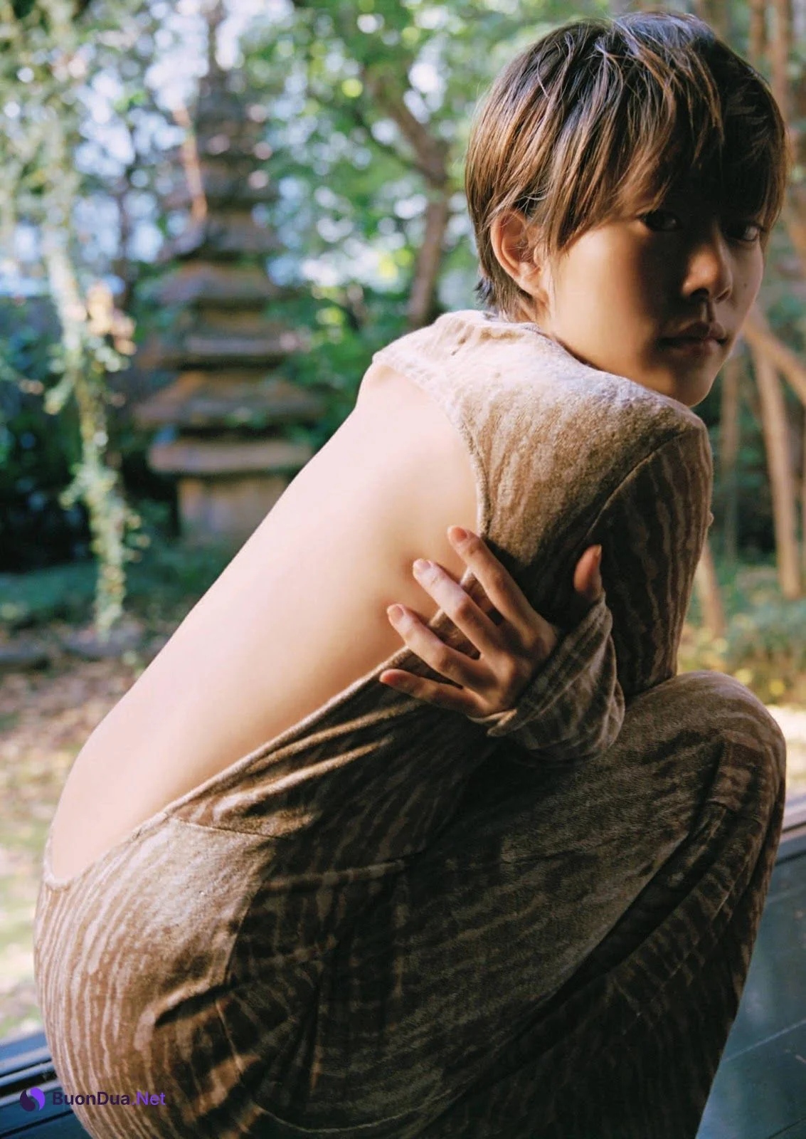 Mitsuki Takahata 高畑充希, Shukan Bunshun 2021.02.03 (週刊文春 2021年2月3日号) - Photo 3