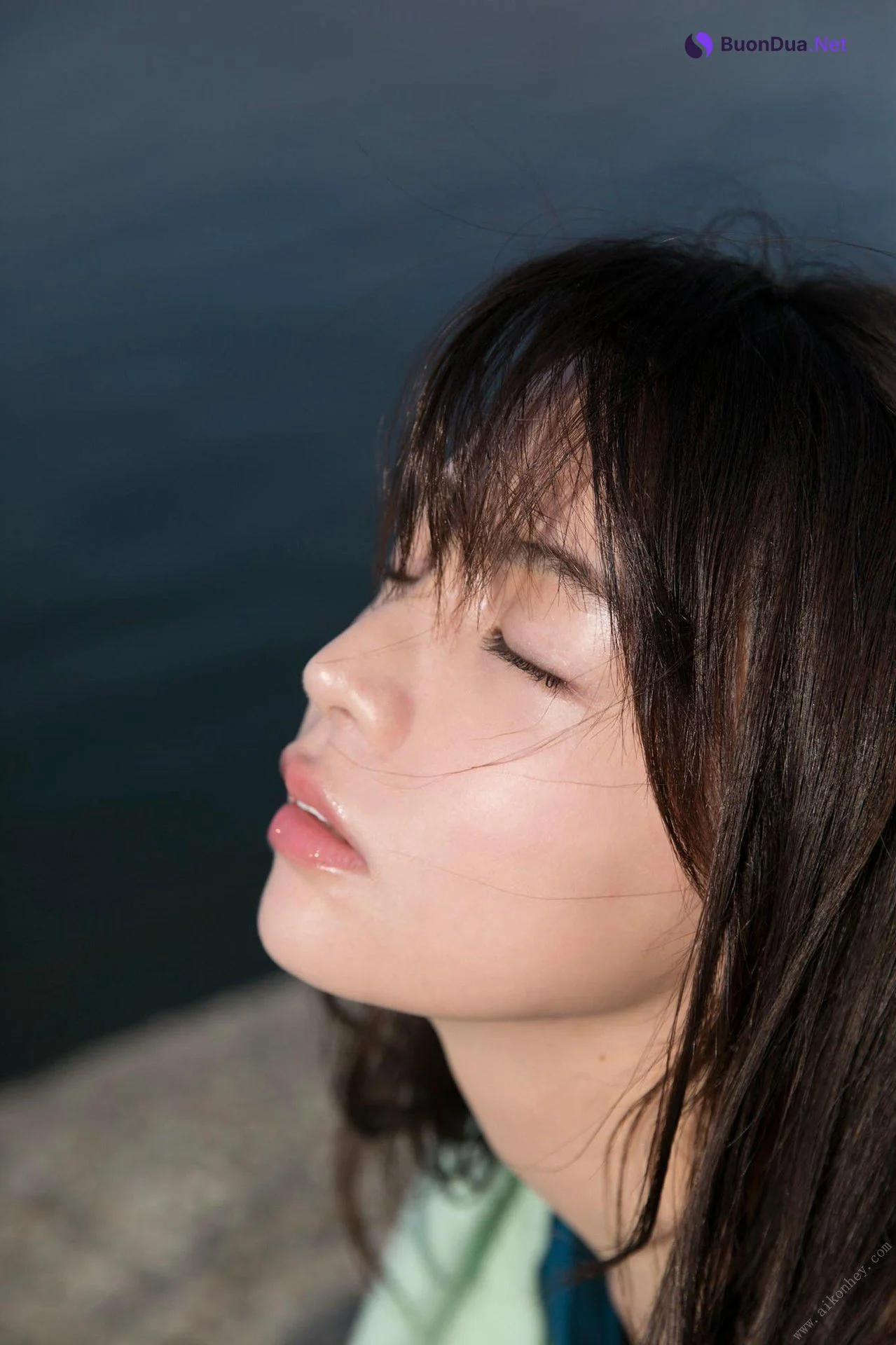 Miu Nakamura 仲村美海, 写真集 [背中を流して] Set.01 - 사진 2