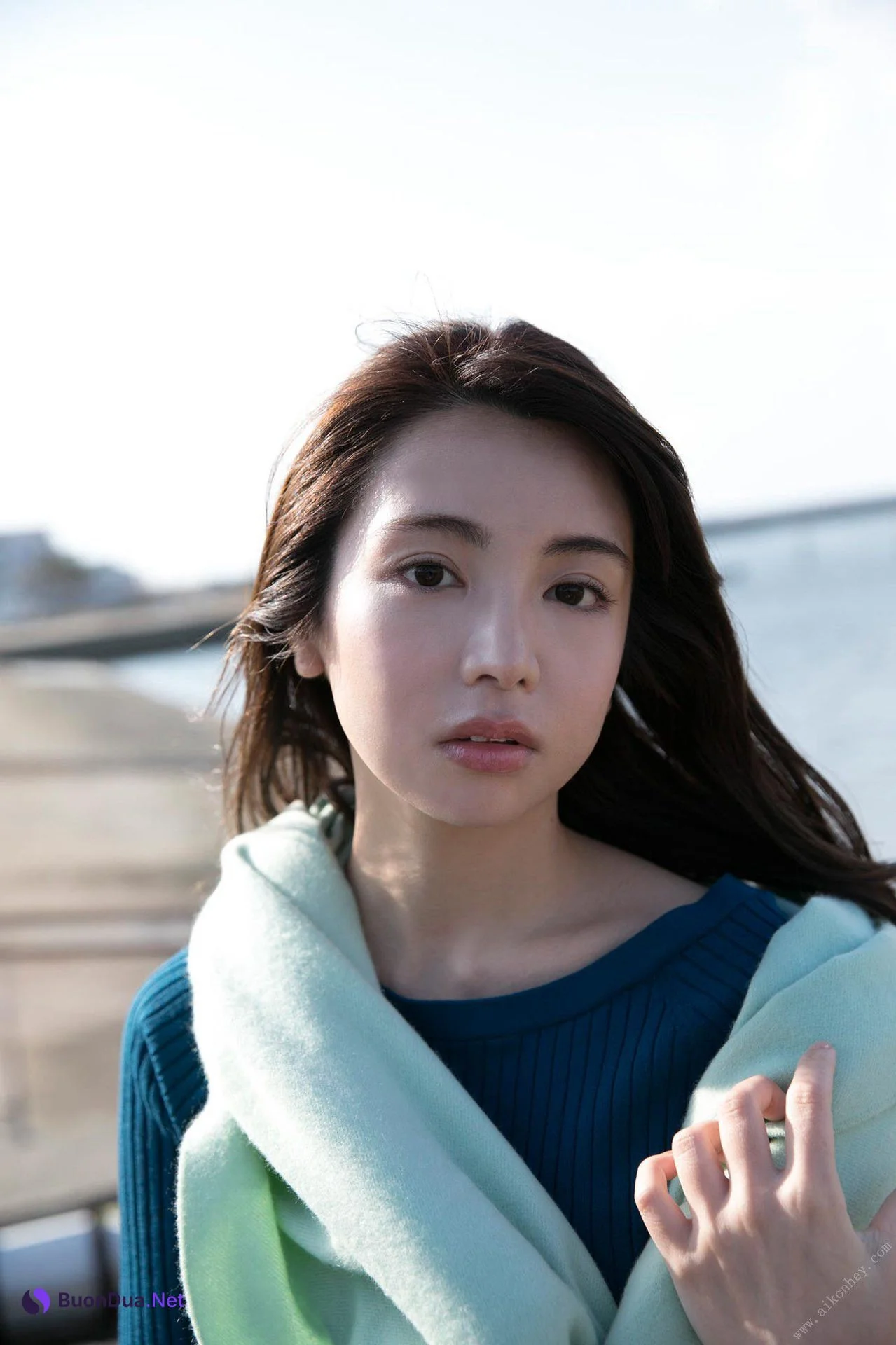 Miu Nakamura 仲村美海, 写真集 [背中を流して] Set.01 - 사진 3