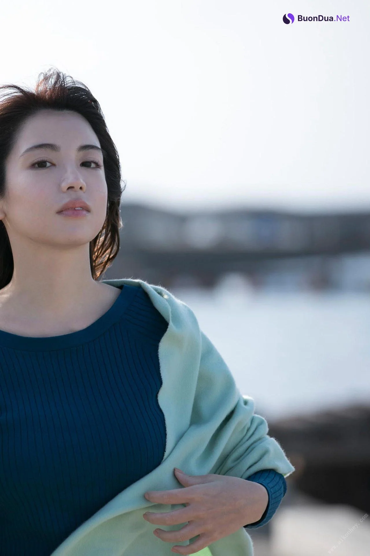 Miu Nakamura 仲村美海, 写真集 [背中を流して] Set.01 - 사진 5