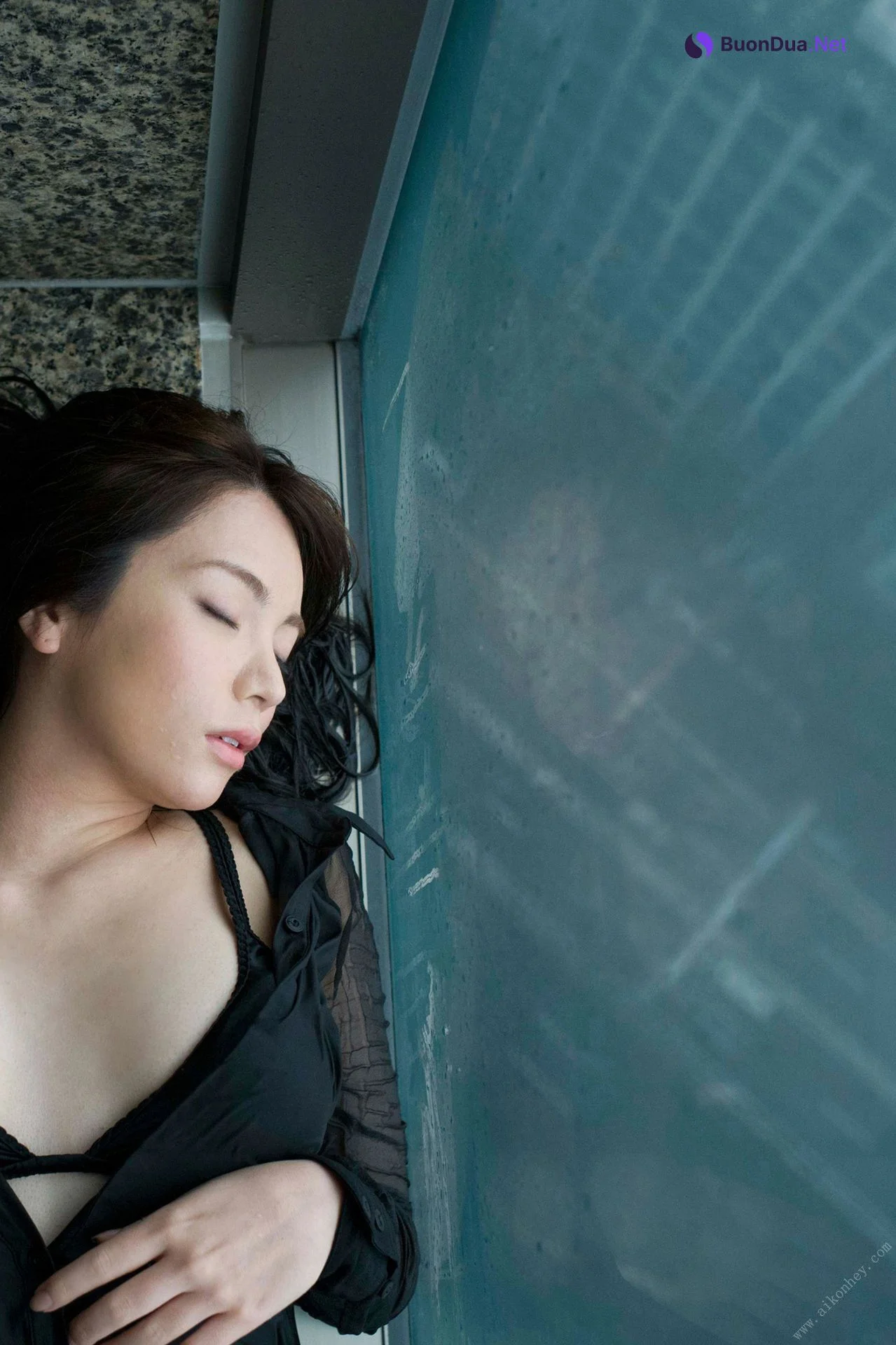 Miu Nakamura 仲村美海, ＦＲＩＤＡＹデジタル写真集 艶めくお姉さん Set.01 - 照片 19