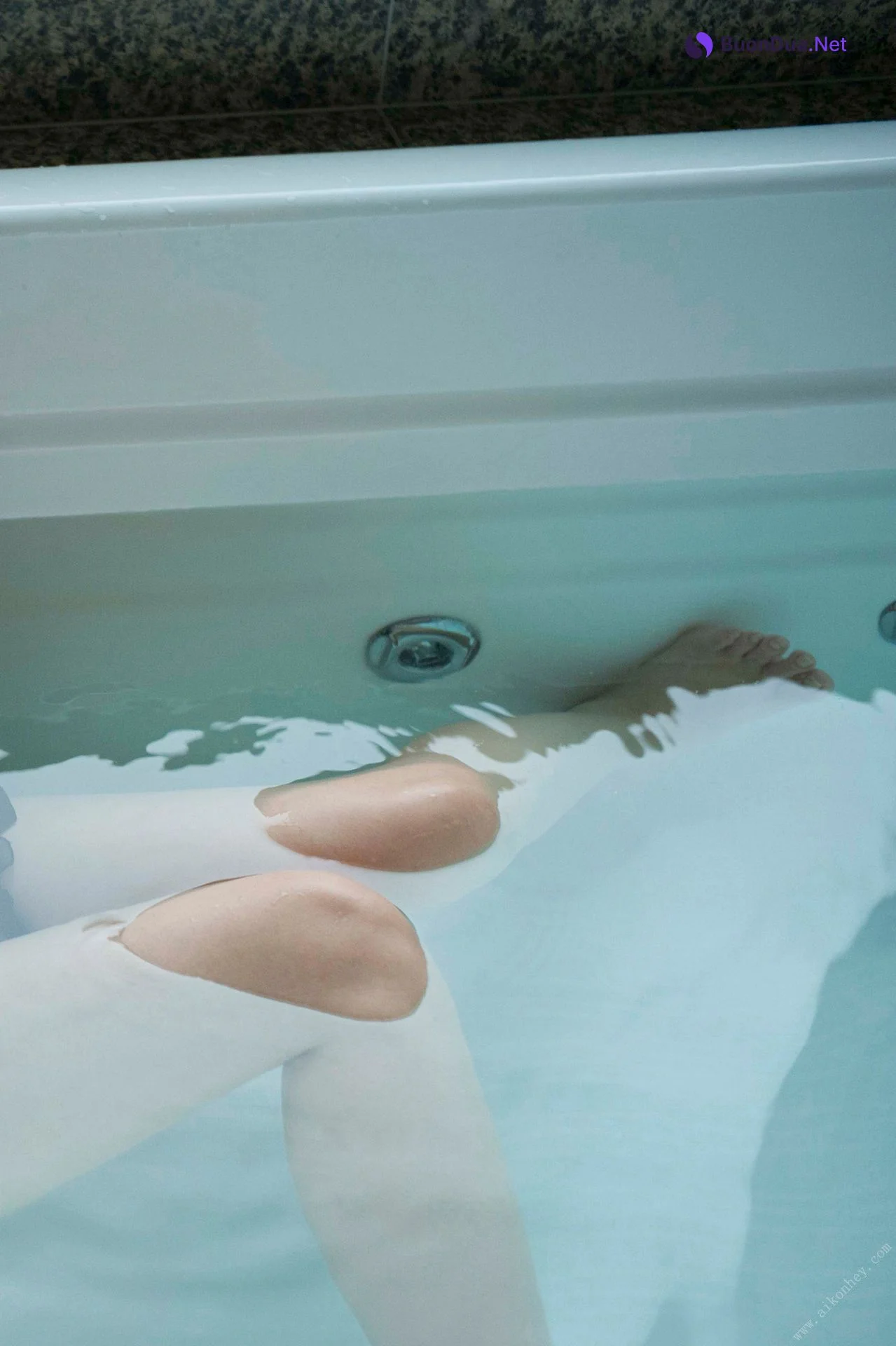 Miu Nakamura 仲村美海, ＦＲＩＤＡＹデジタル写真集 艶めくお姉さん Set.01 - Photo 25