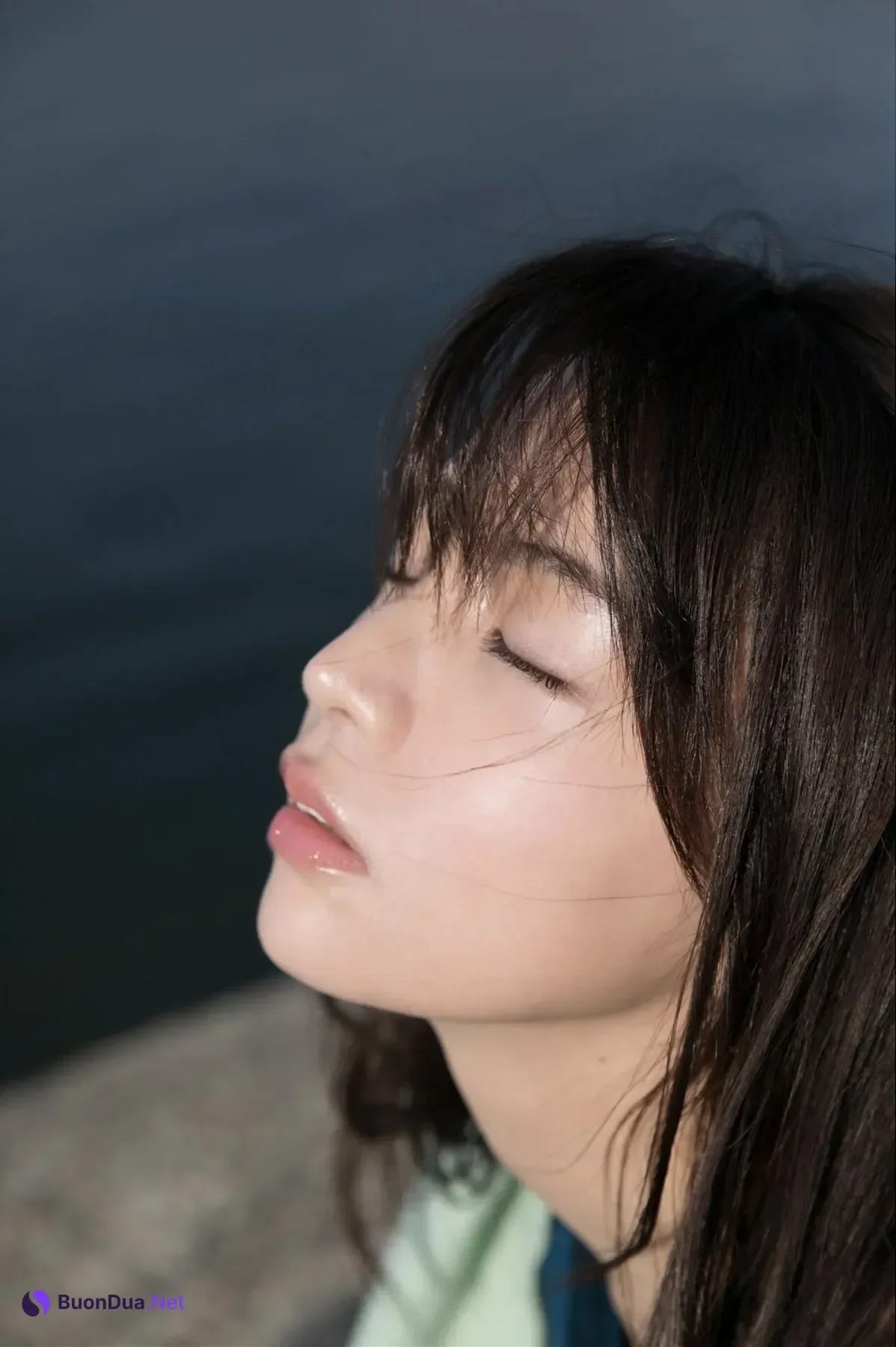 Miu Nakamura 仲村美海, 週刊ポストデジタル写真集 『背中を流して』 Set.02 - รูปภาพ 2
