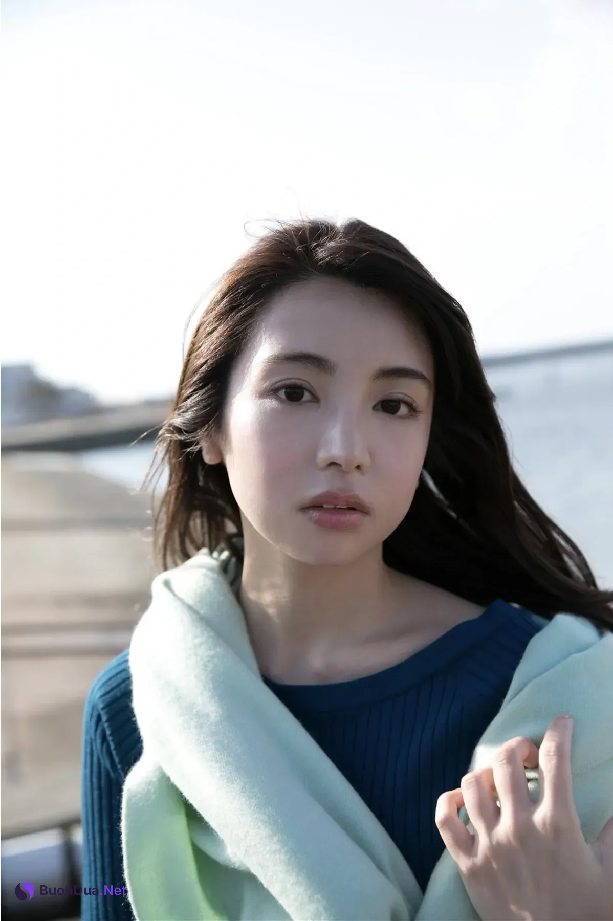 Miu Nakamura 仲村美海, 週刊ポストデジタル写真集 『背中を流して』 Set.02 - รูปภาพ 3