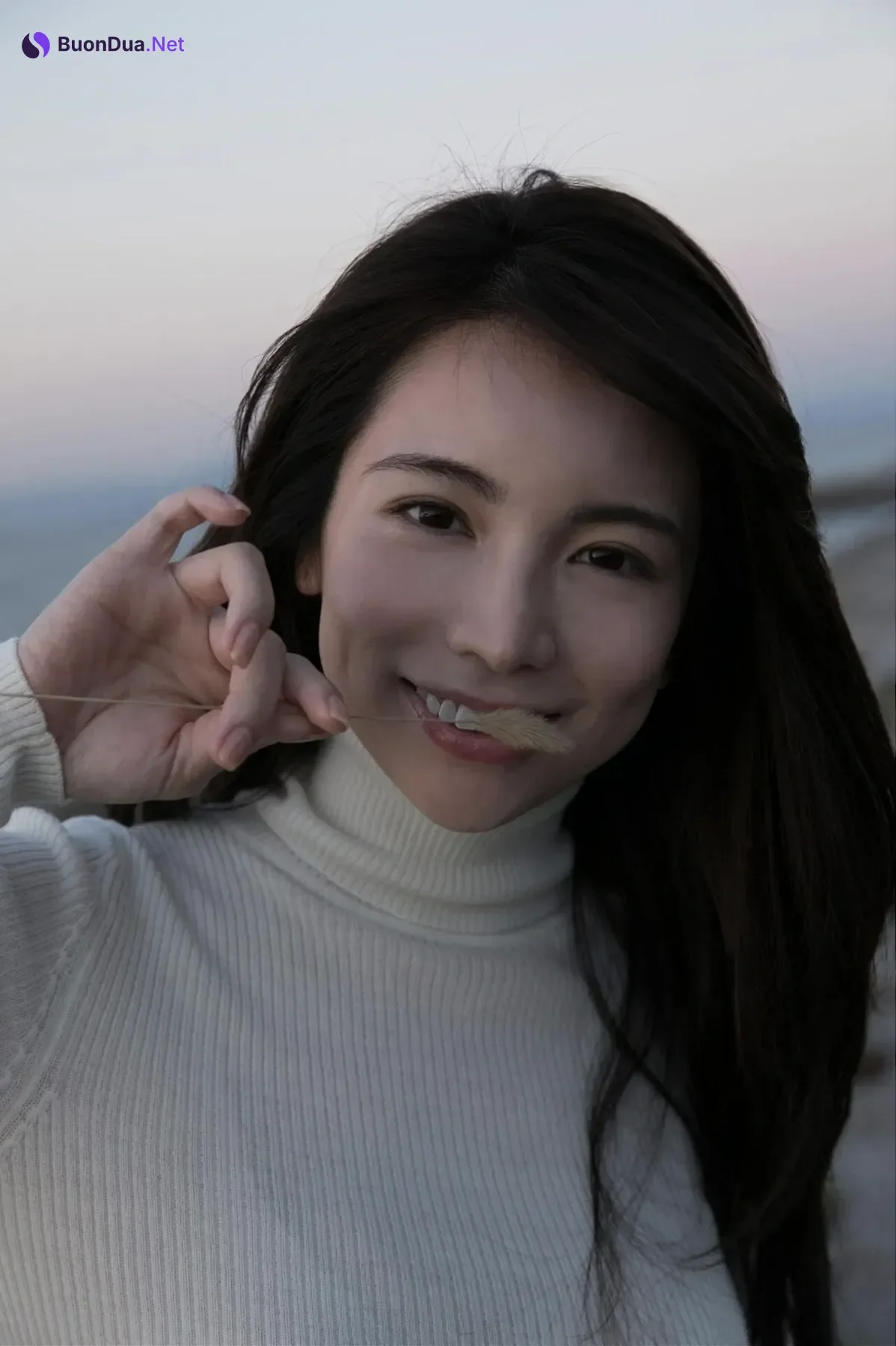 Miu Nakamura 仲村美海, 週刊ポストデジタル写真集 『背中を流して』 Set.03 - Photo 5