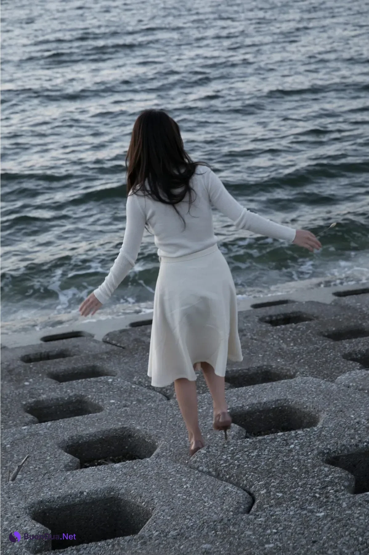 Miu Nakamura 仲村美海, 週刊ポストデジタル写真集 『背中を流して』 Set.03 - Photo 6