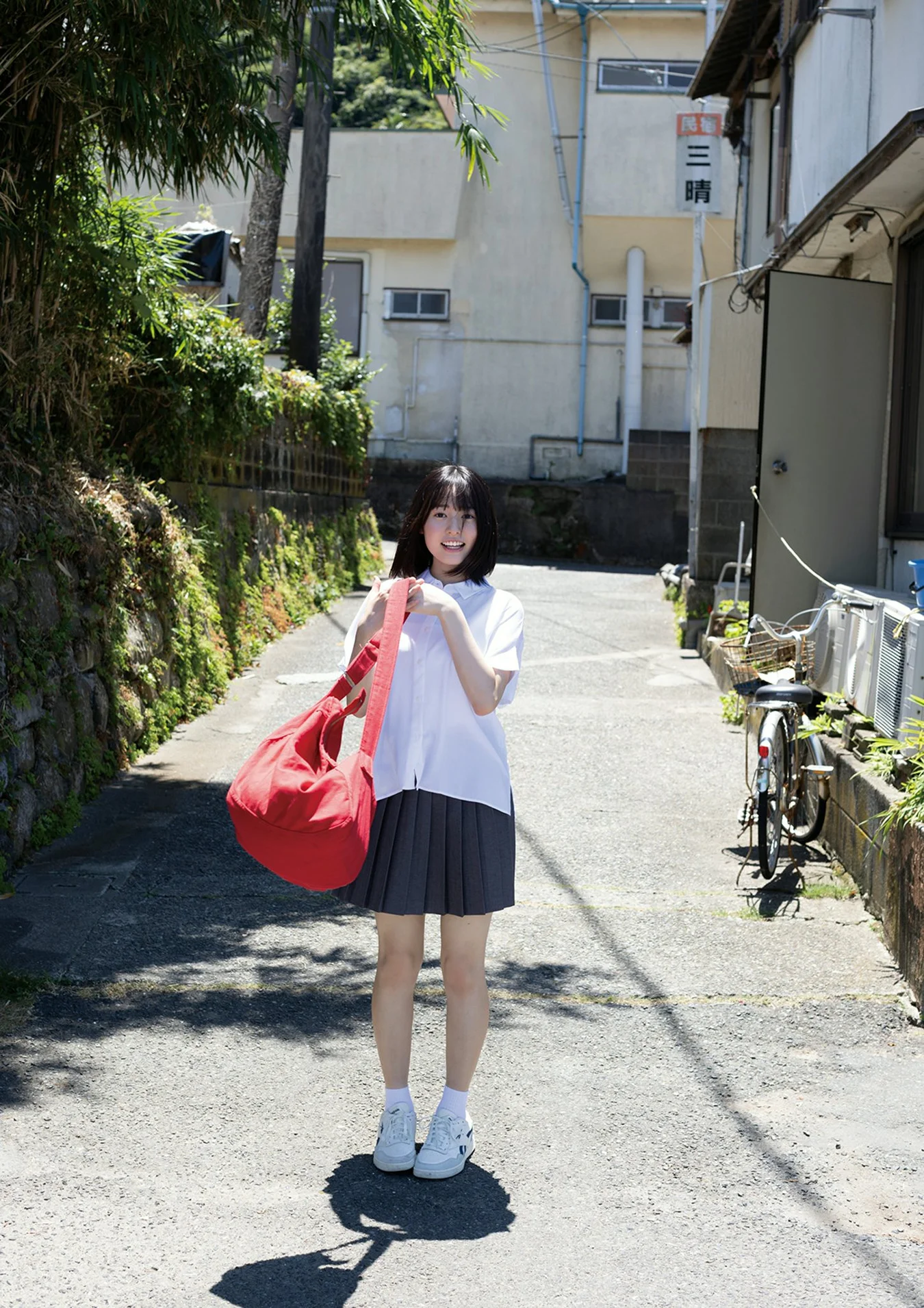 Miu Shirahama 白濱美兎, BRODYデジタル写真集 「君にハレルヤ！」 Set.01