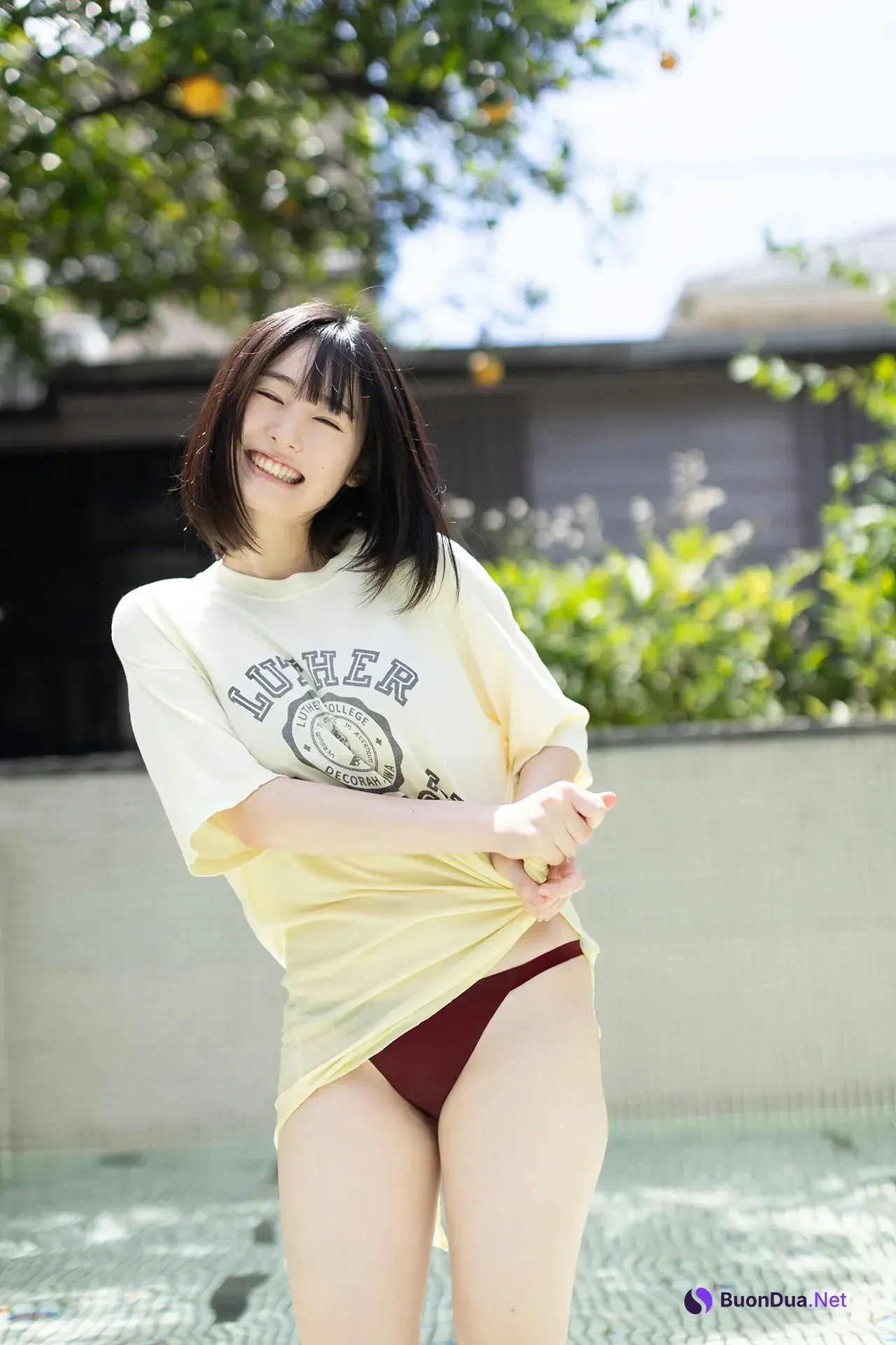 Miu Shirahama 白濱美兎, FLASHデジタル写真集 「ちょっぴりオトナ」 Set.01 - Photo 10