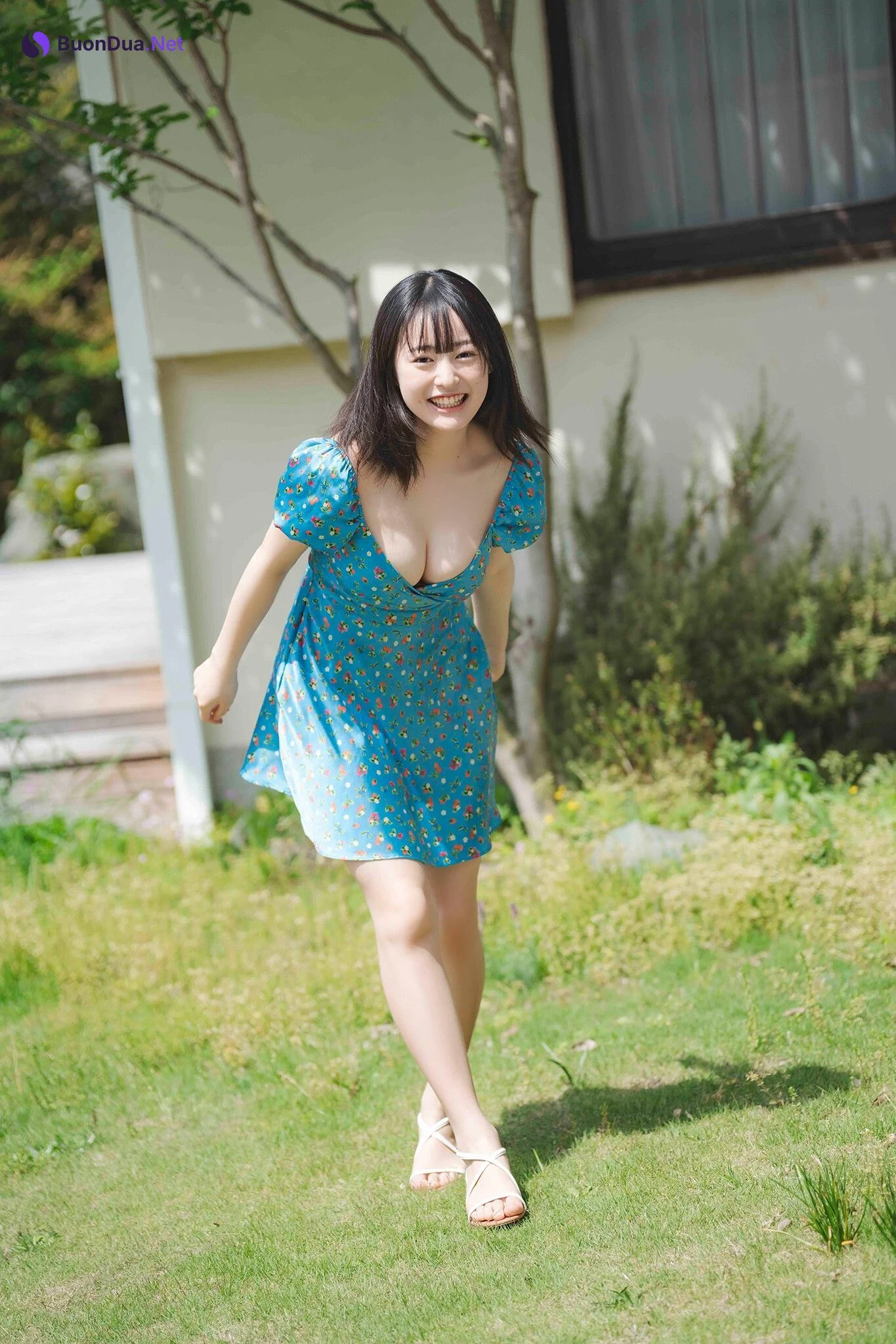 Miu Shirahama 白濱美兎, FRIDAY 2024.09.20 (フライデー 2024年9月20日号) - Photo 8