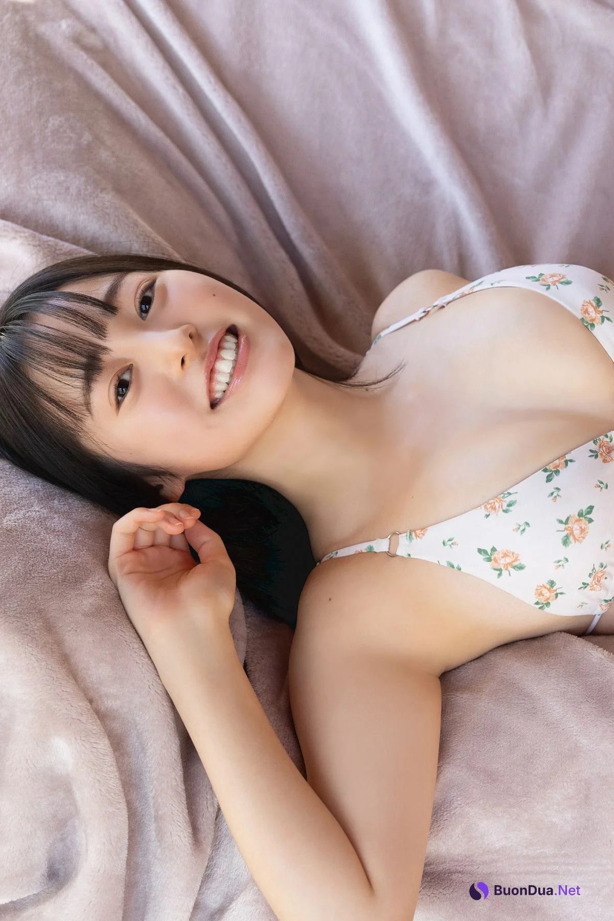 Miu Shirahama 白濱美兎, FRIDAYデジタル写真集 「ぎゅってして ｖｏｌ．２ ちょっとオトナな１００ページ豪華版」 Set.03 - Photo 16