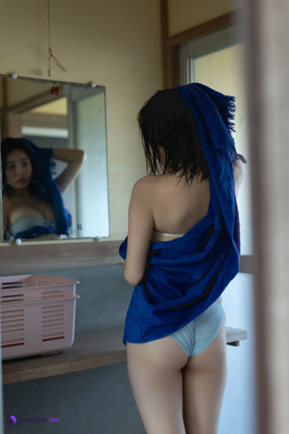 Miu Shirahama 白濱美兎, FRIDAYデジタル写真集 「ぎゅってして ｖｏｌ．２ ちょっとオトナな１００ページ豪華版」 Set.04 - Photo 19