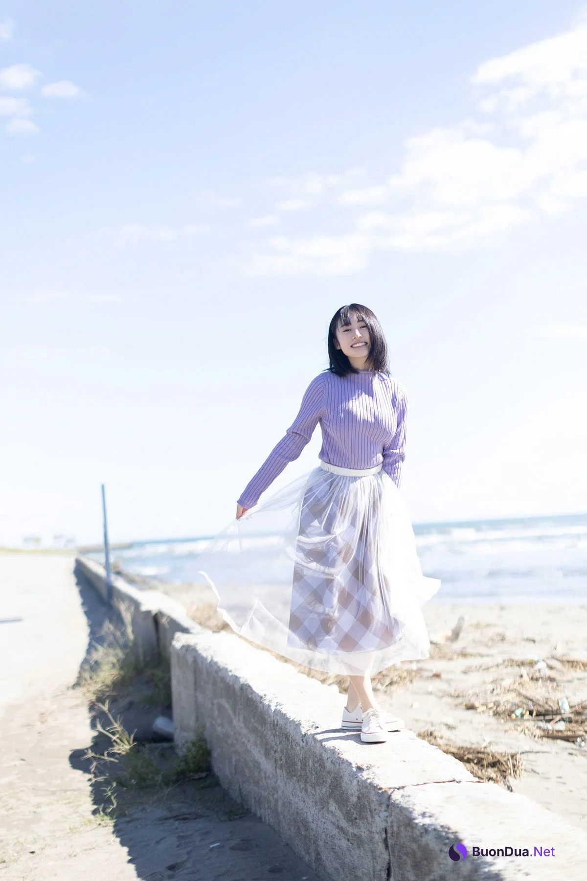 Miu Shirahama 白濱美兎, FRIDAYデジタル写真集 「ぎゅってして ｖｏｌ．２ ちょっとオトナな１００ページ豪華版」 Set.05 - Photo 2