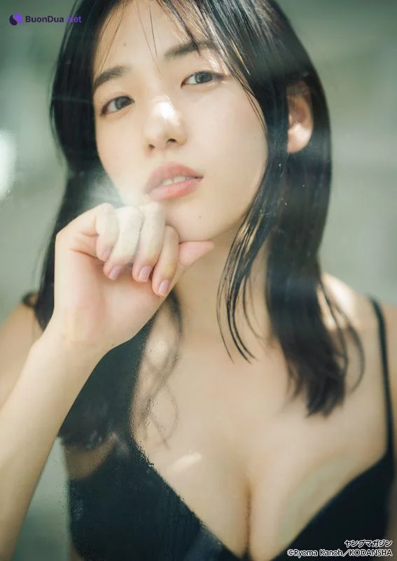 Miu Shitao 下尾みう, Young Magazine 2022 No.42 (ヤングマガジン 2022年42号) - Photo 5