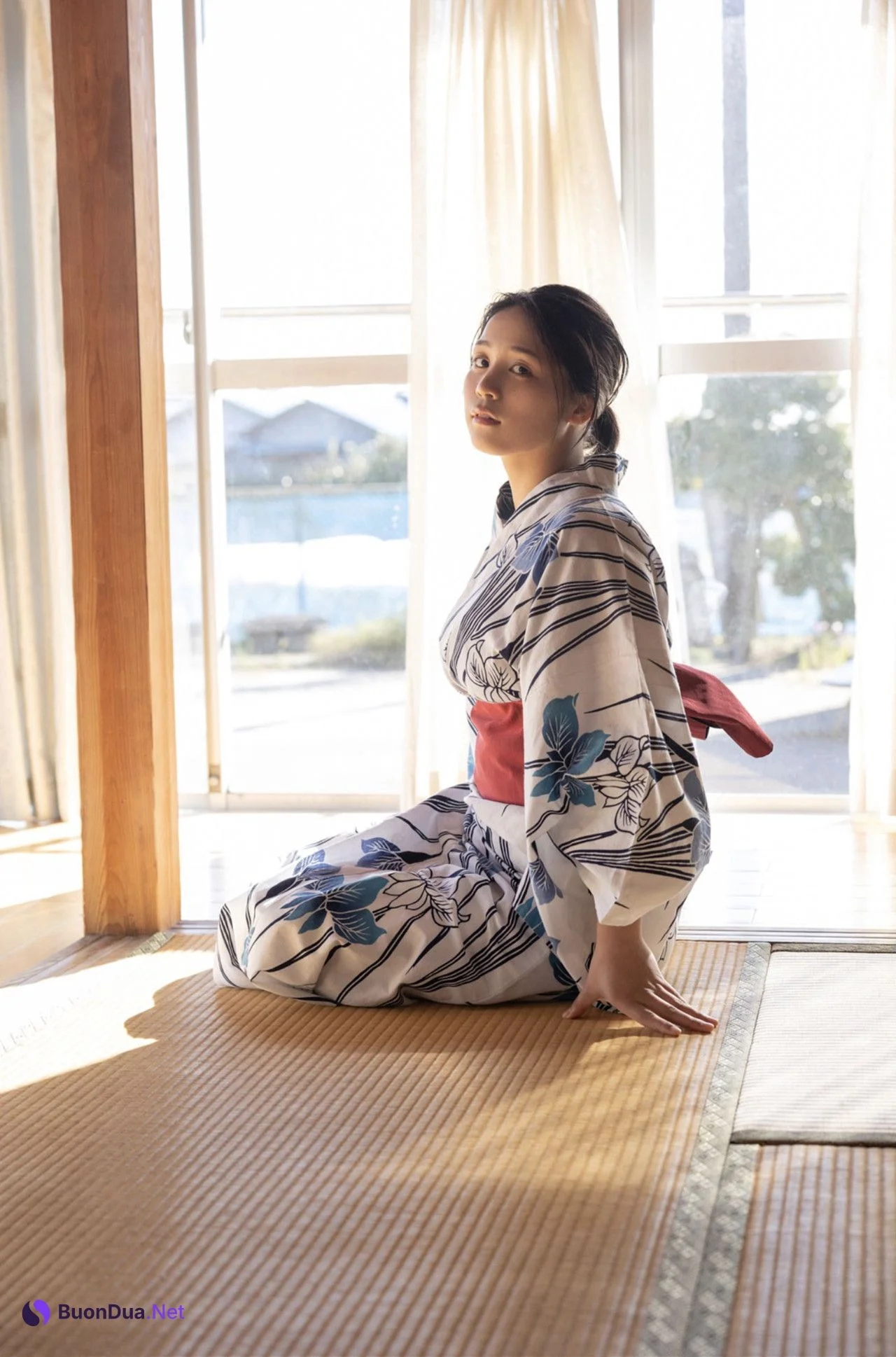 Miyabi Yamaoka 山岡雅弥, FRIDAYデジタル写真集 「彼女と暮らせば」 Set.01 - รูปภาพ 7
