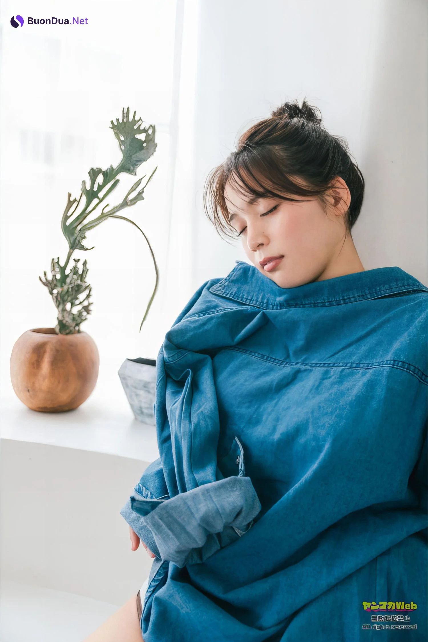Miyabi Yamaoka 山岡雅弥, Young Magazine 2024 No.26 (ヤングマガジン 2024年26号) - Photo 14